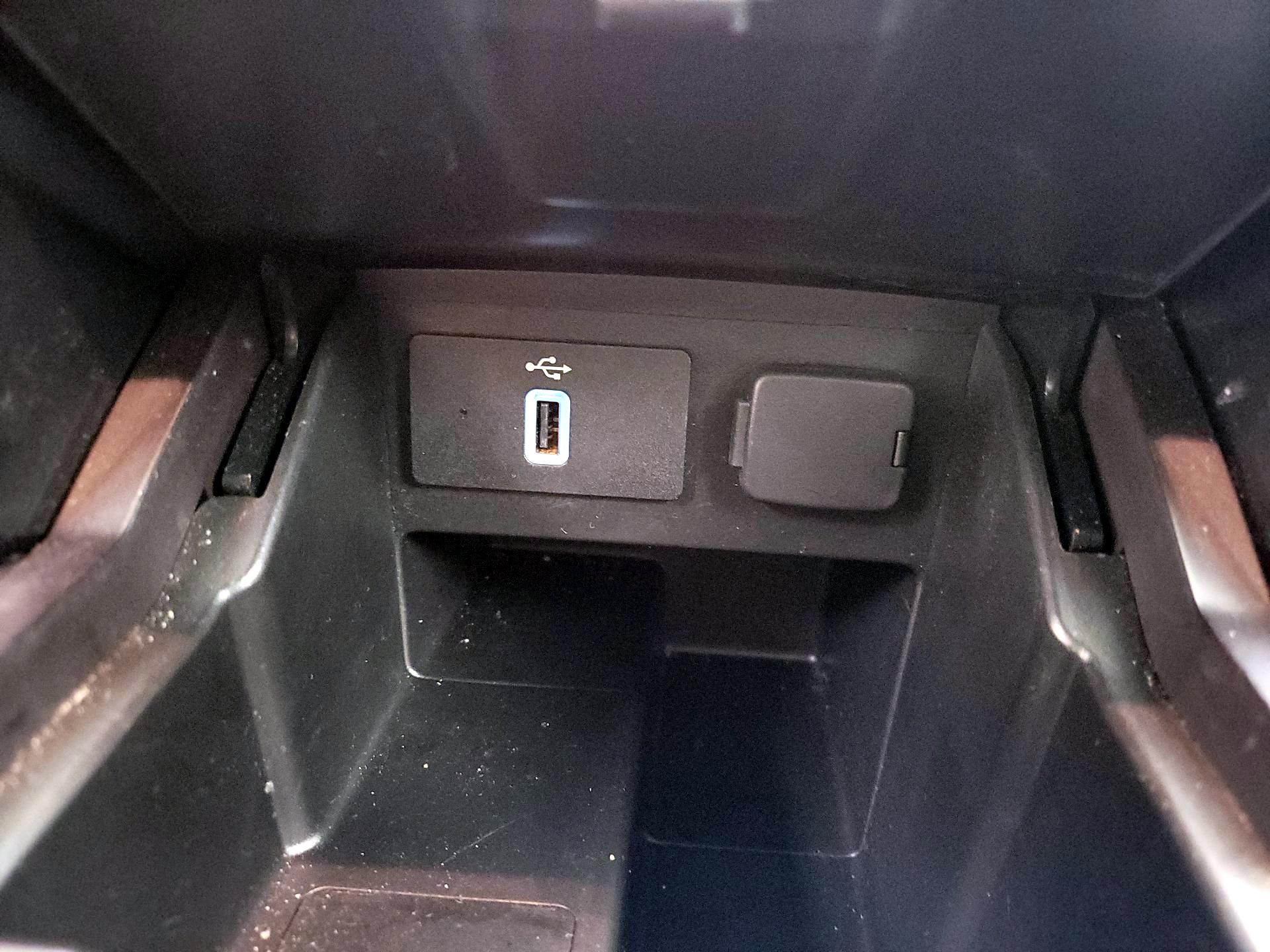 Thumbnail: 2017 Ford Explorer - 19