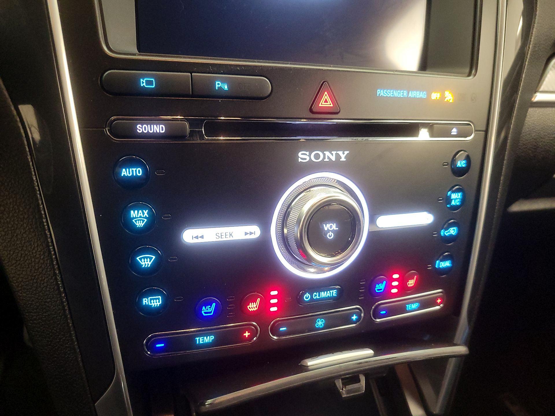 Thumbnail: 2017 Ford Explorer - 16