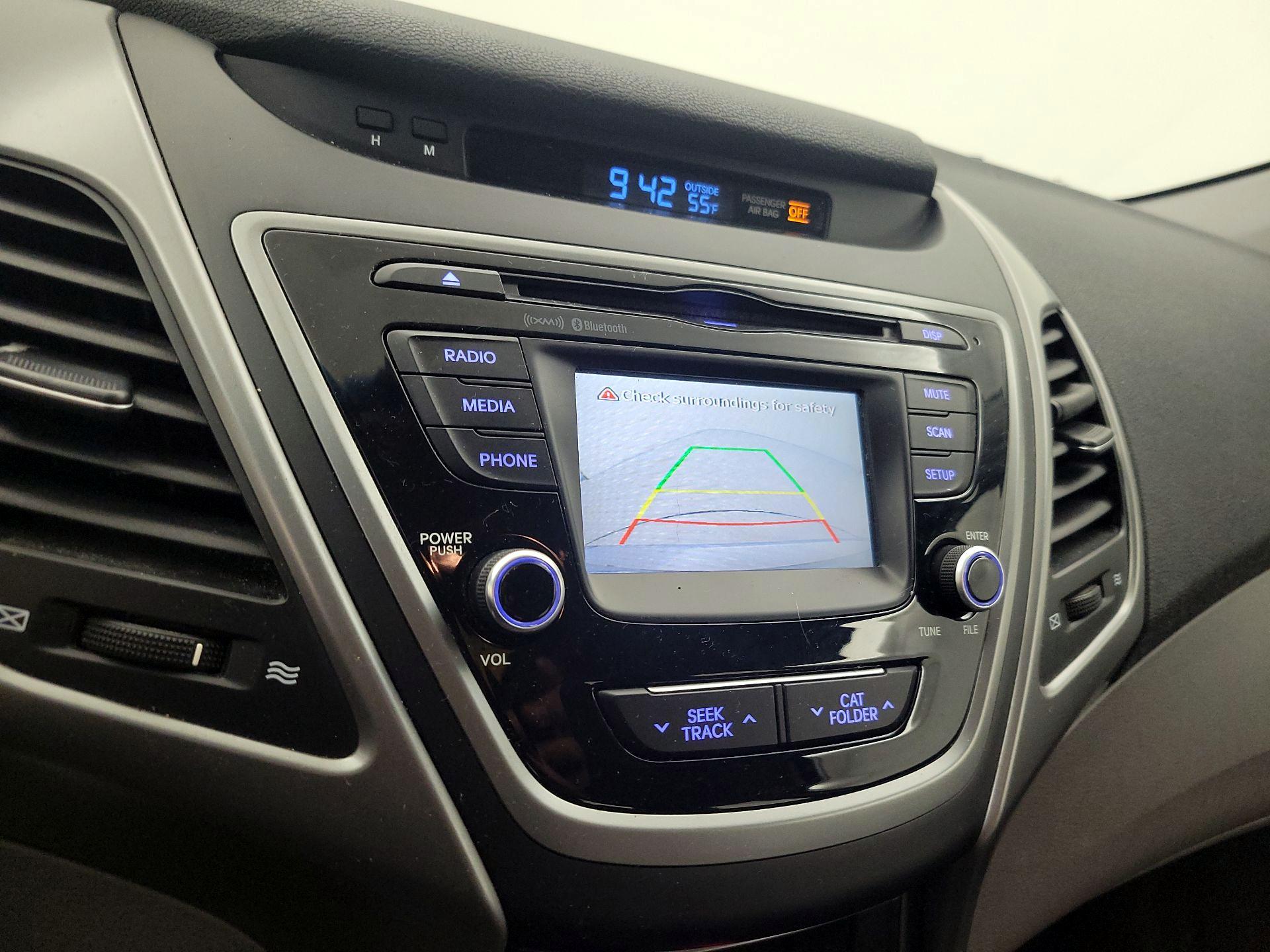 Thumbnail: 2016 Hyundai Elantra - 14