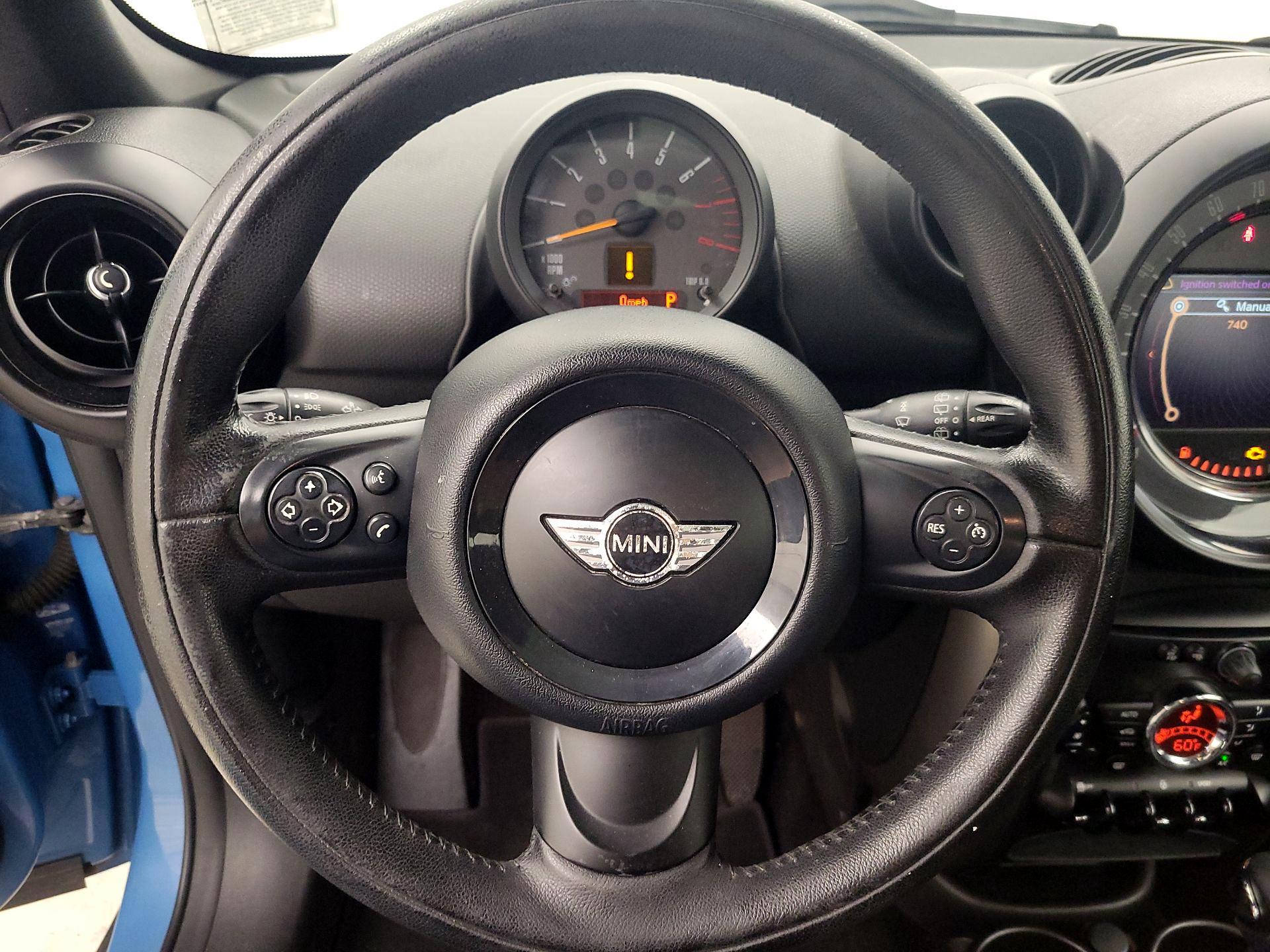 Thumbnail: 2016 MINI Cooper Countryman - 10