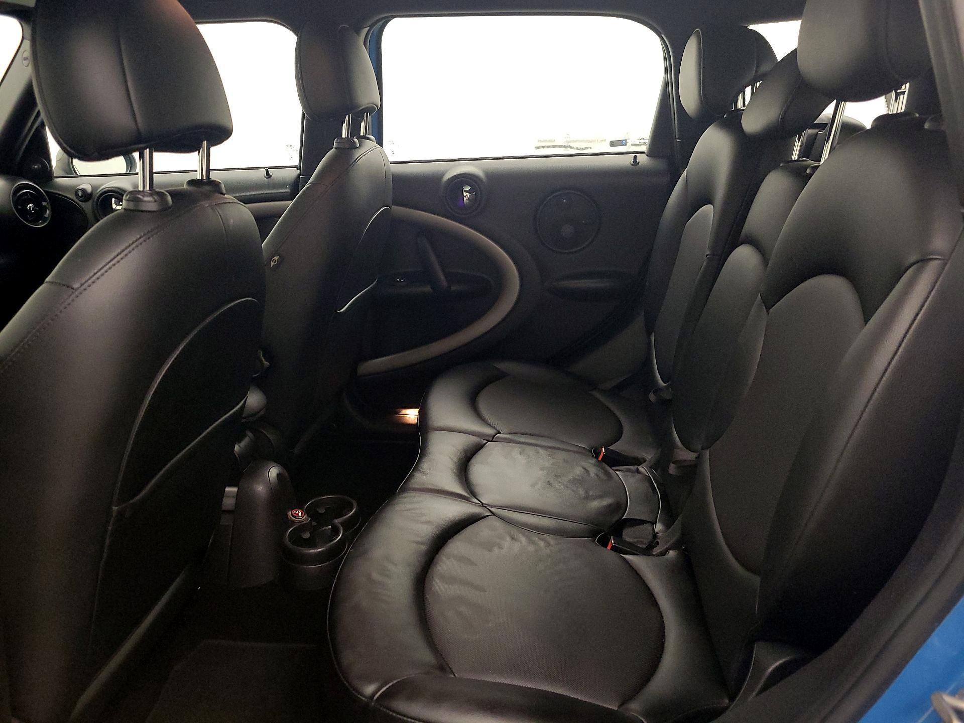 Thumbnail: 2016 MINI Cooper Countryman - 17