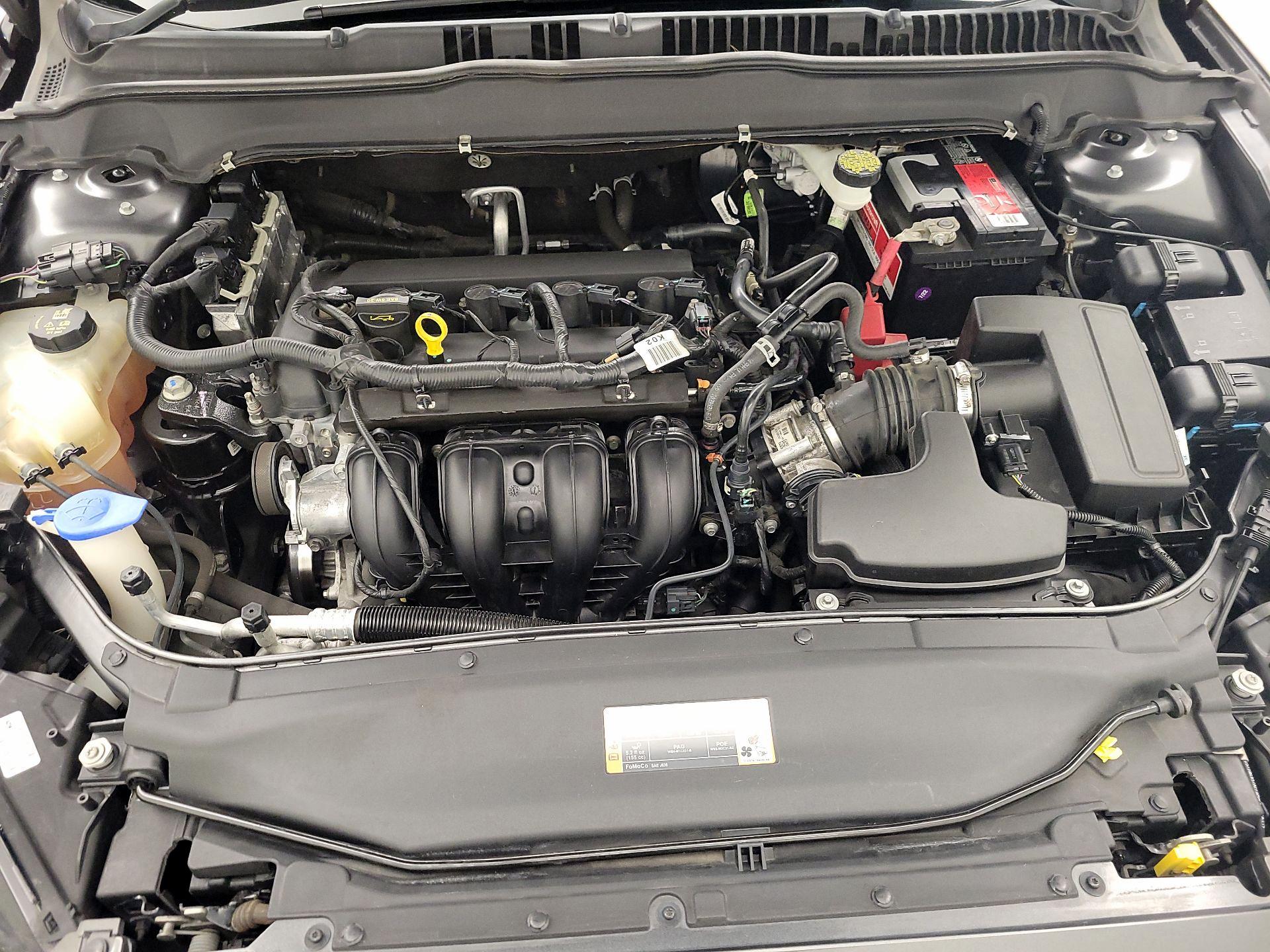 Thumbnail: 2015 Ford Fusion - 19