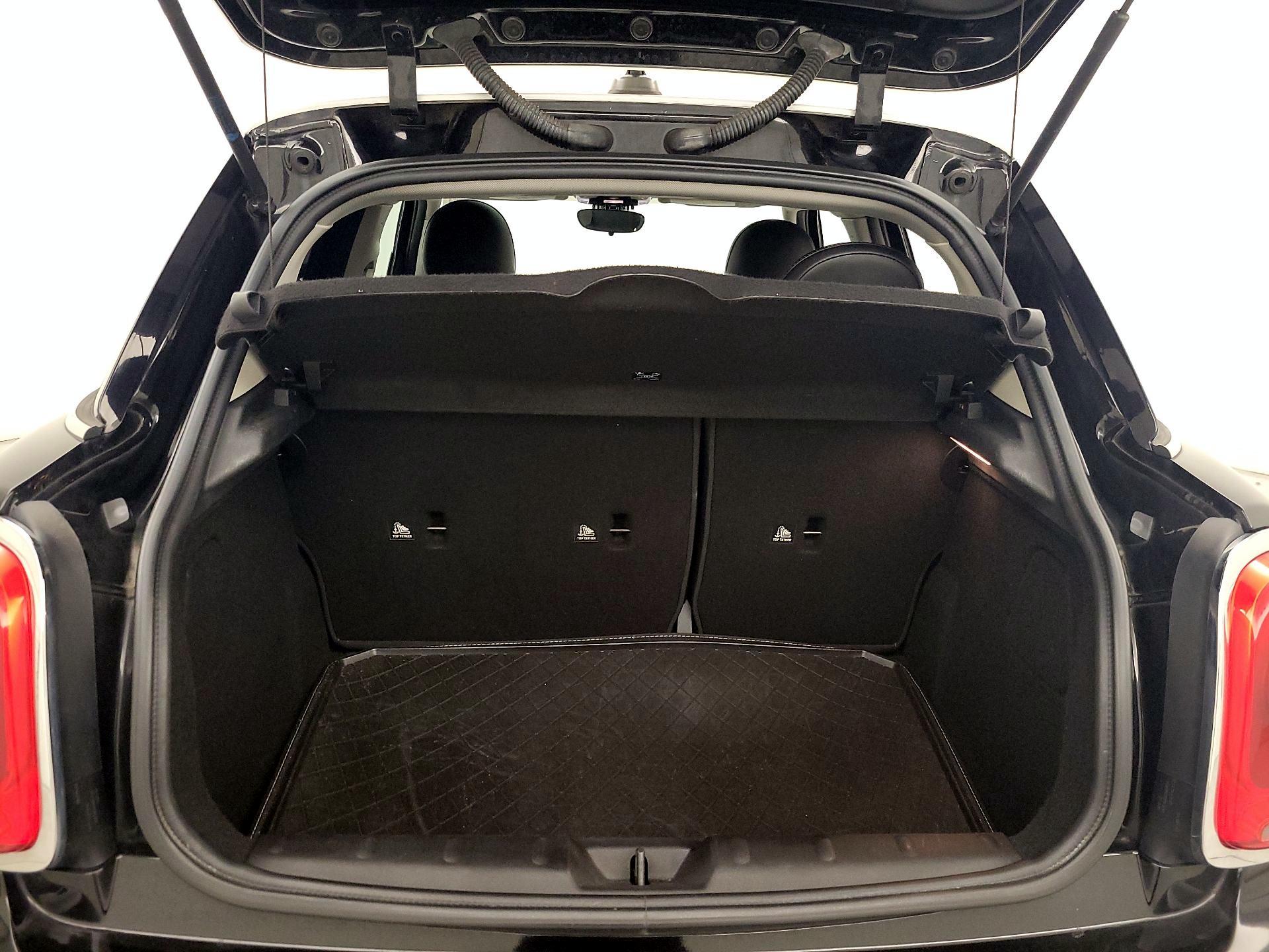 Thumbnail: 2016 MINI Cooper Hardtop - 20