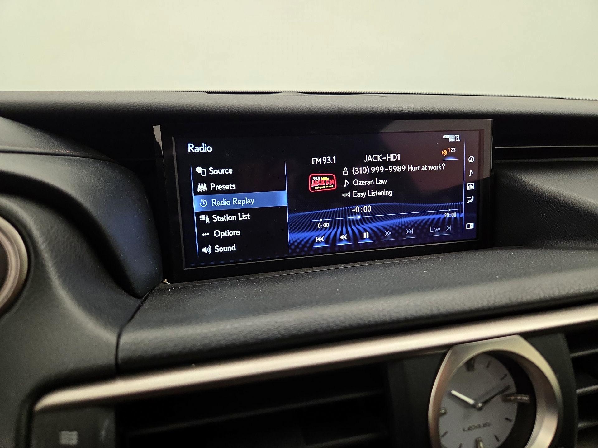 Thumbnail: 2018 Lexus RC - 16