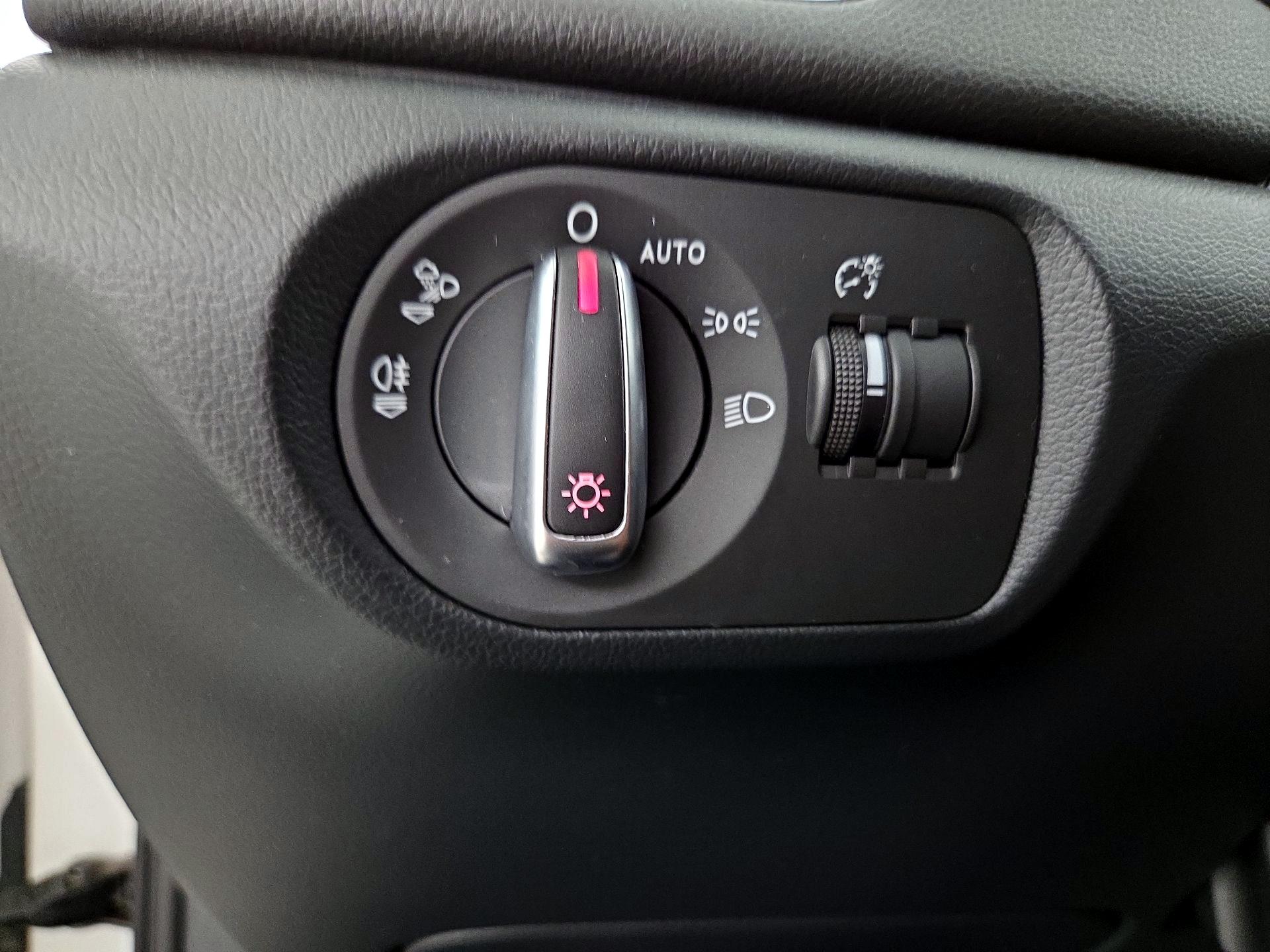 Thumbnail: 2018 Audi Q3 - 13