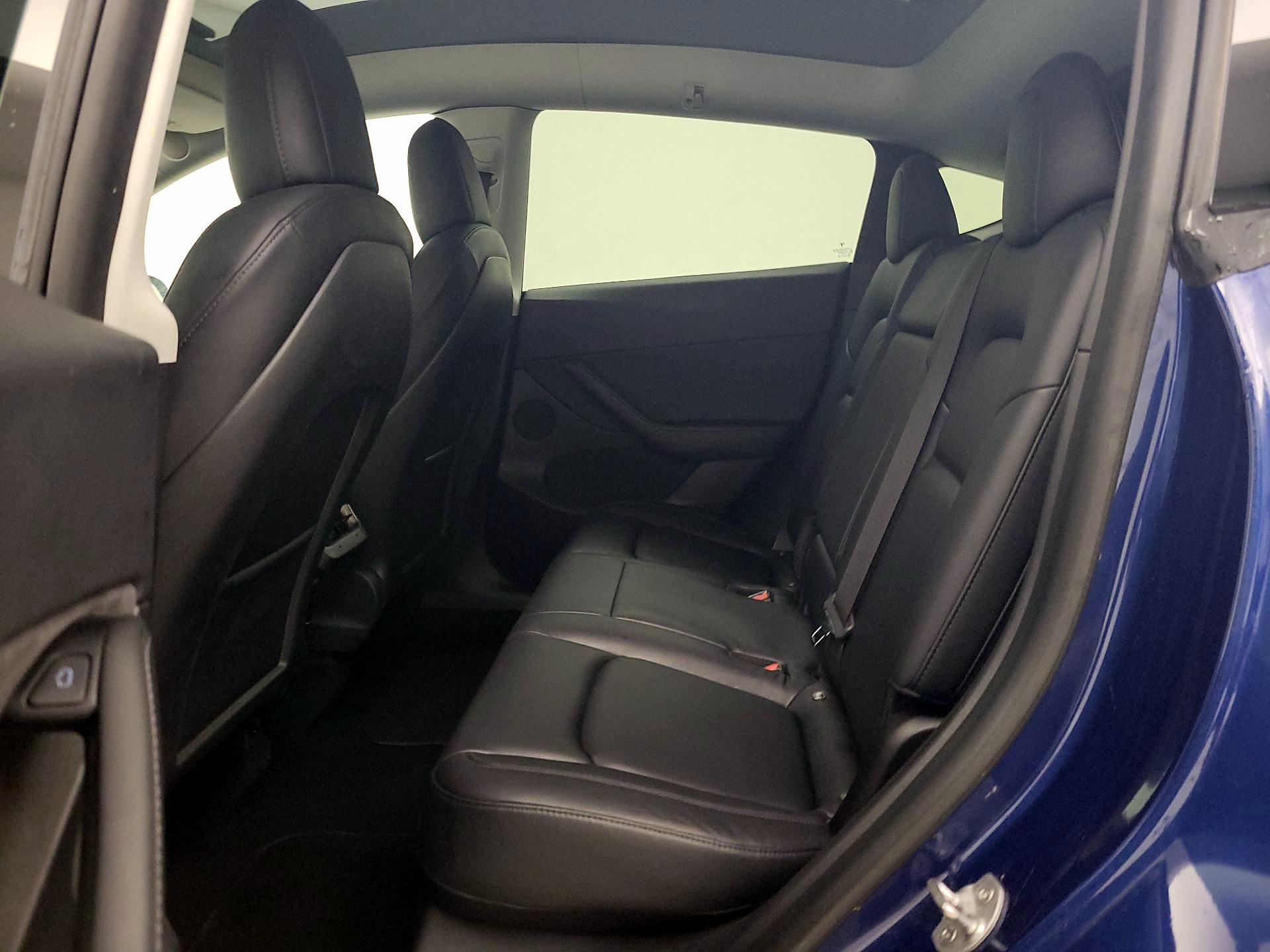 Thumbnail: 2021 Tesla Model Y - 17