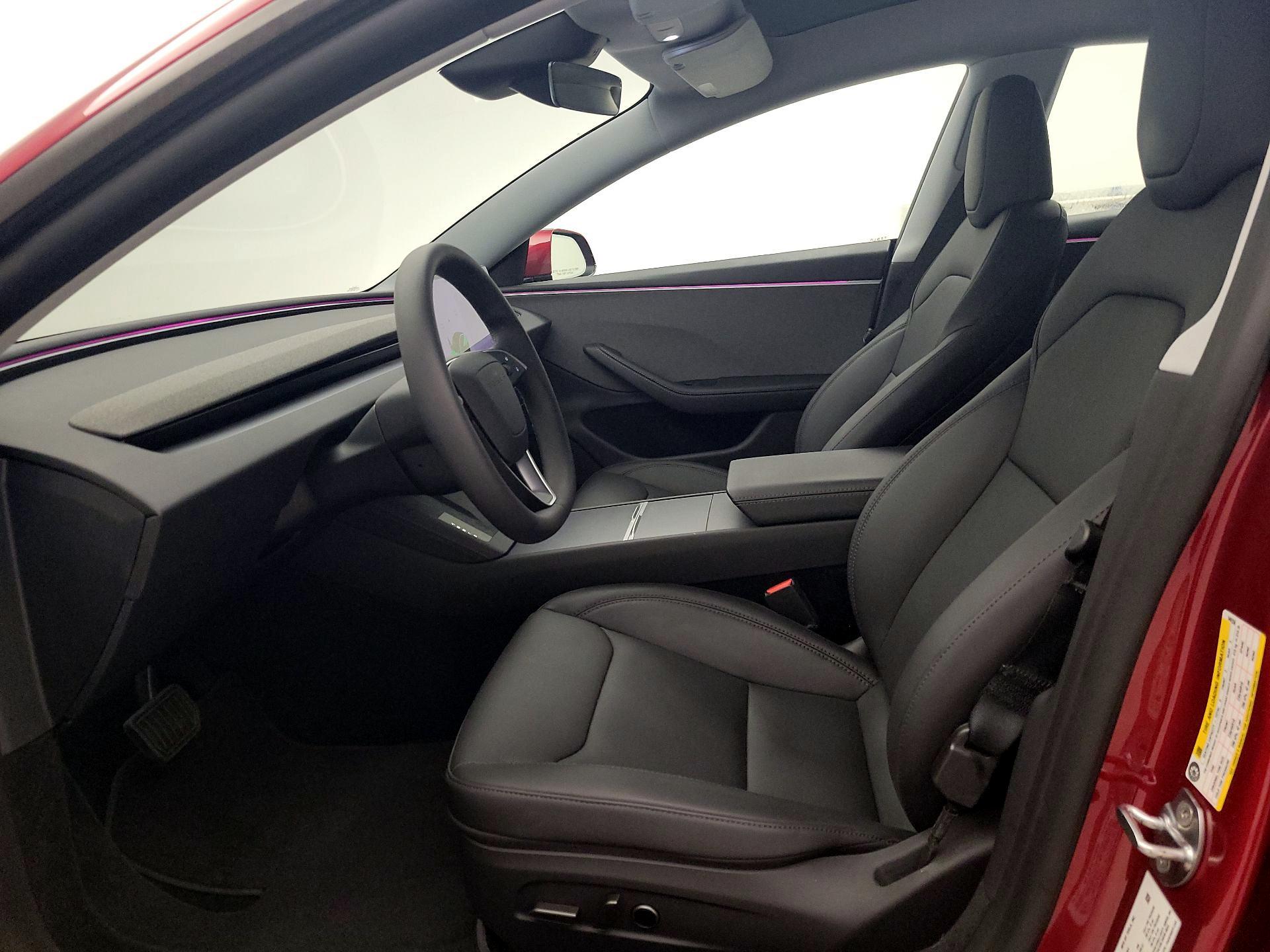 Thumbnail: 2025 Tesla Model 3 - 11