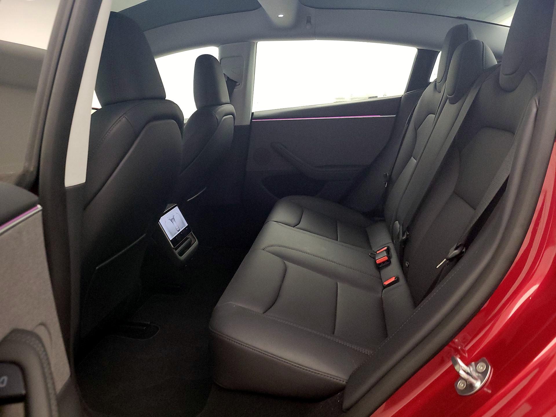 Thumbnail: 2025 Tesla Model 3 - 18