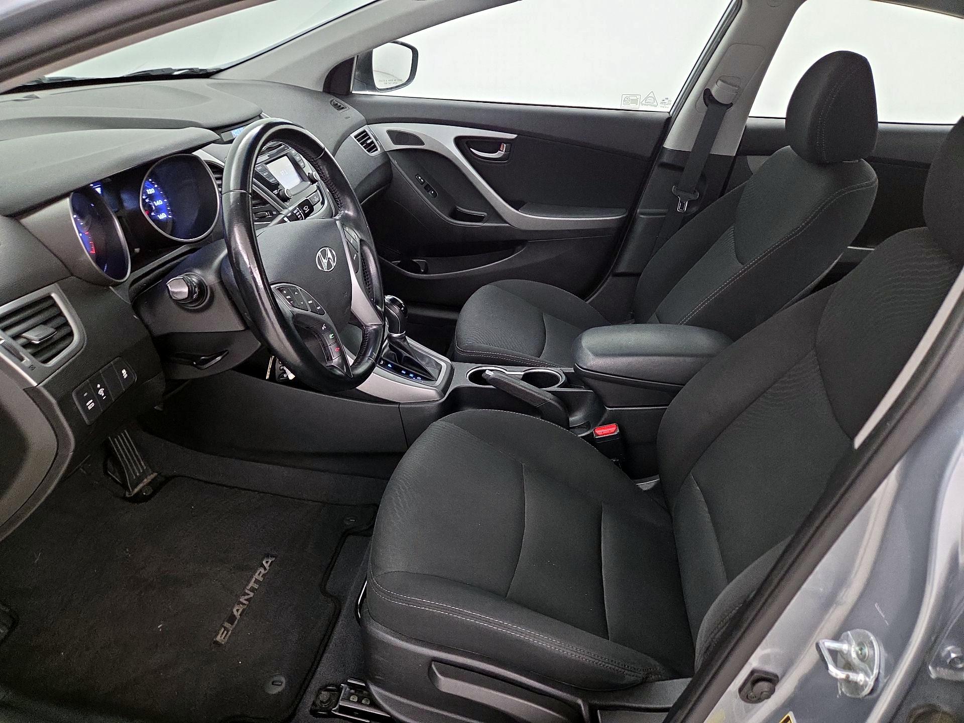 Thumbnail: 2015 Hyundai Elantra - 11