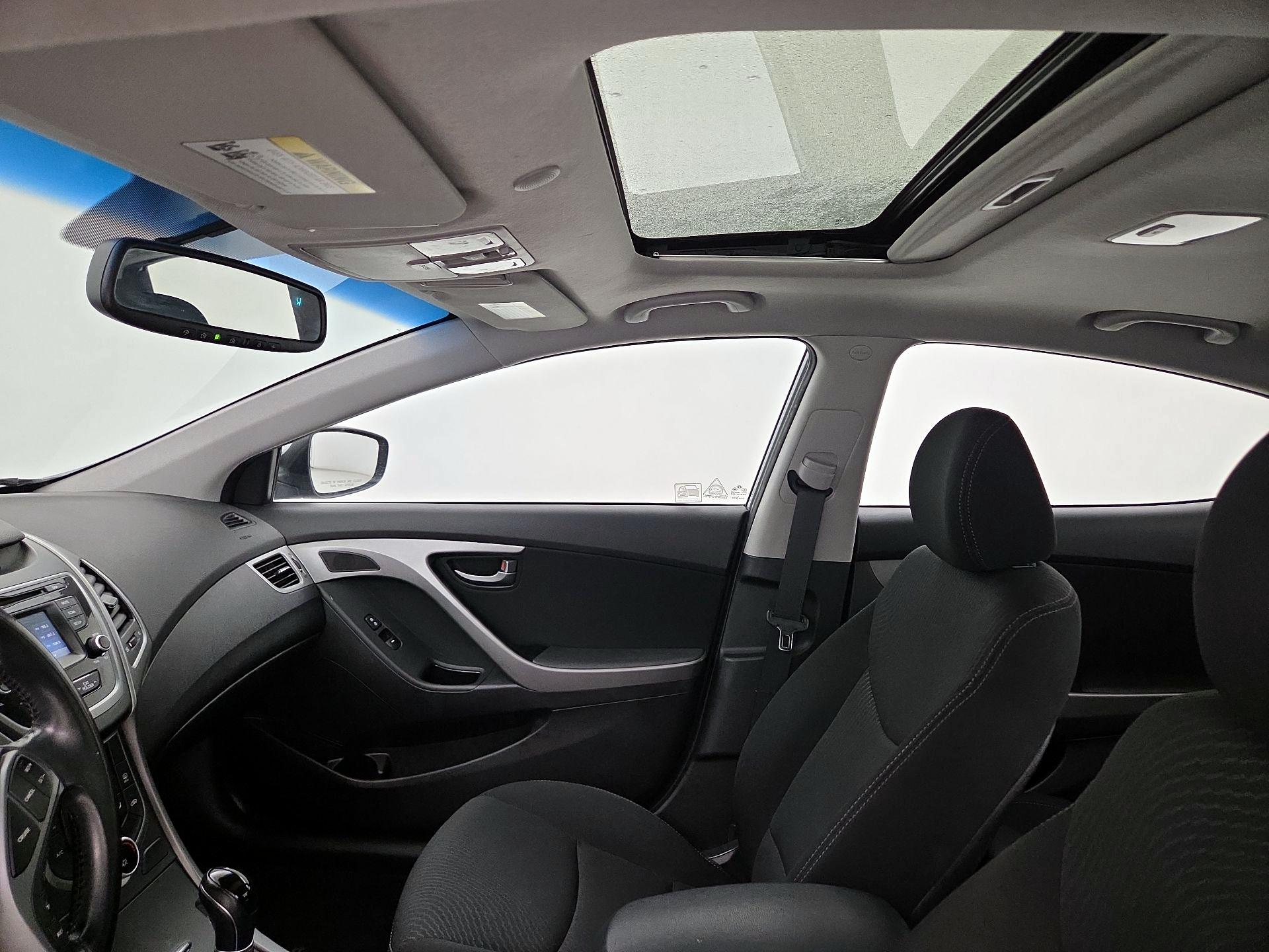 Thumbnail: 2015 Hyundai Elantra - 19