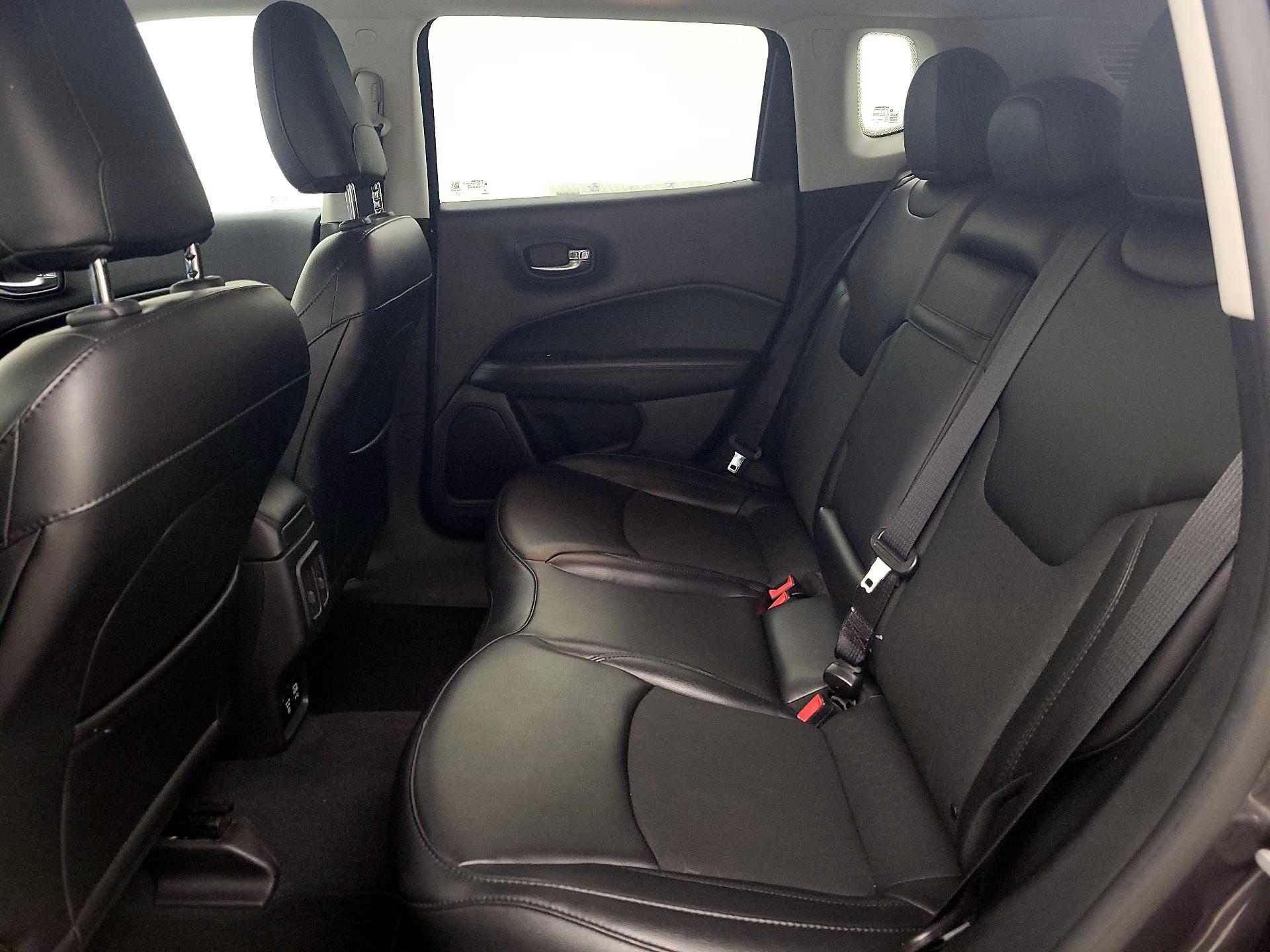 Thumbnail: 2019 Jeep Compass - 19