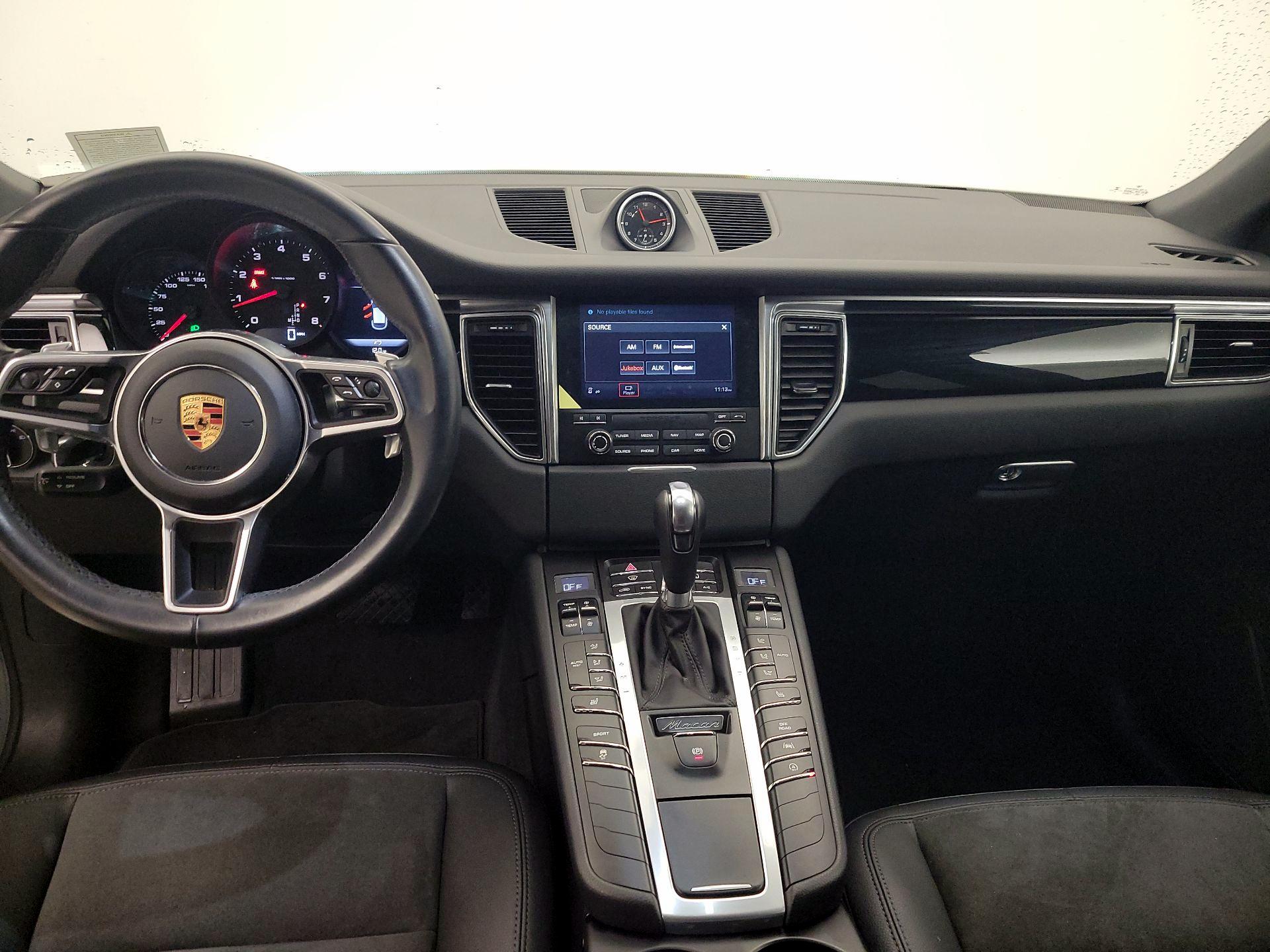 Thumbnail: 2017 Porsche Macan - 9