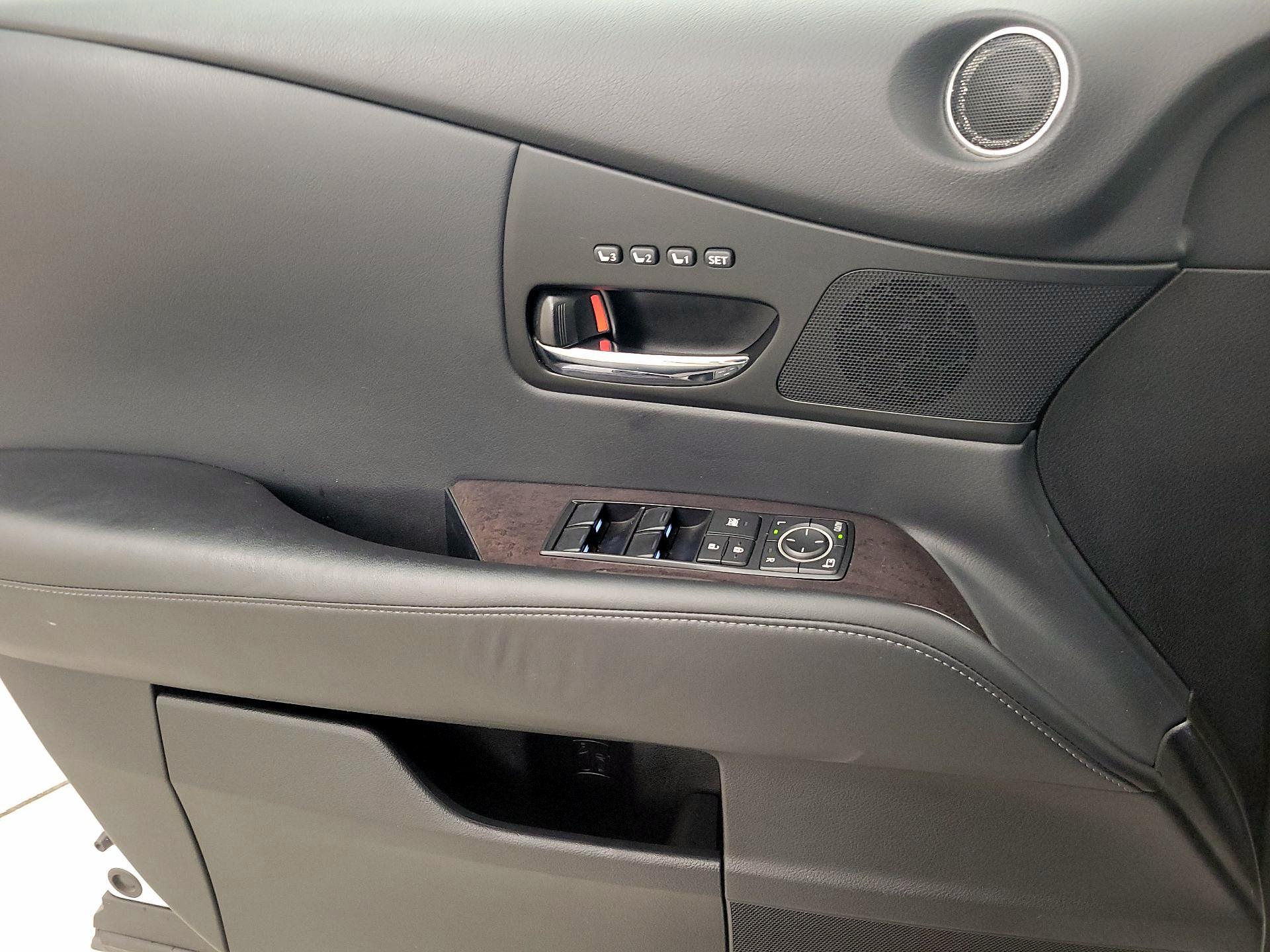 Thumbnail: 2014 Lexus RX - 12