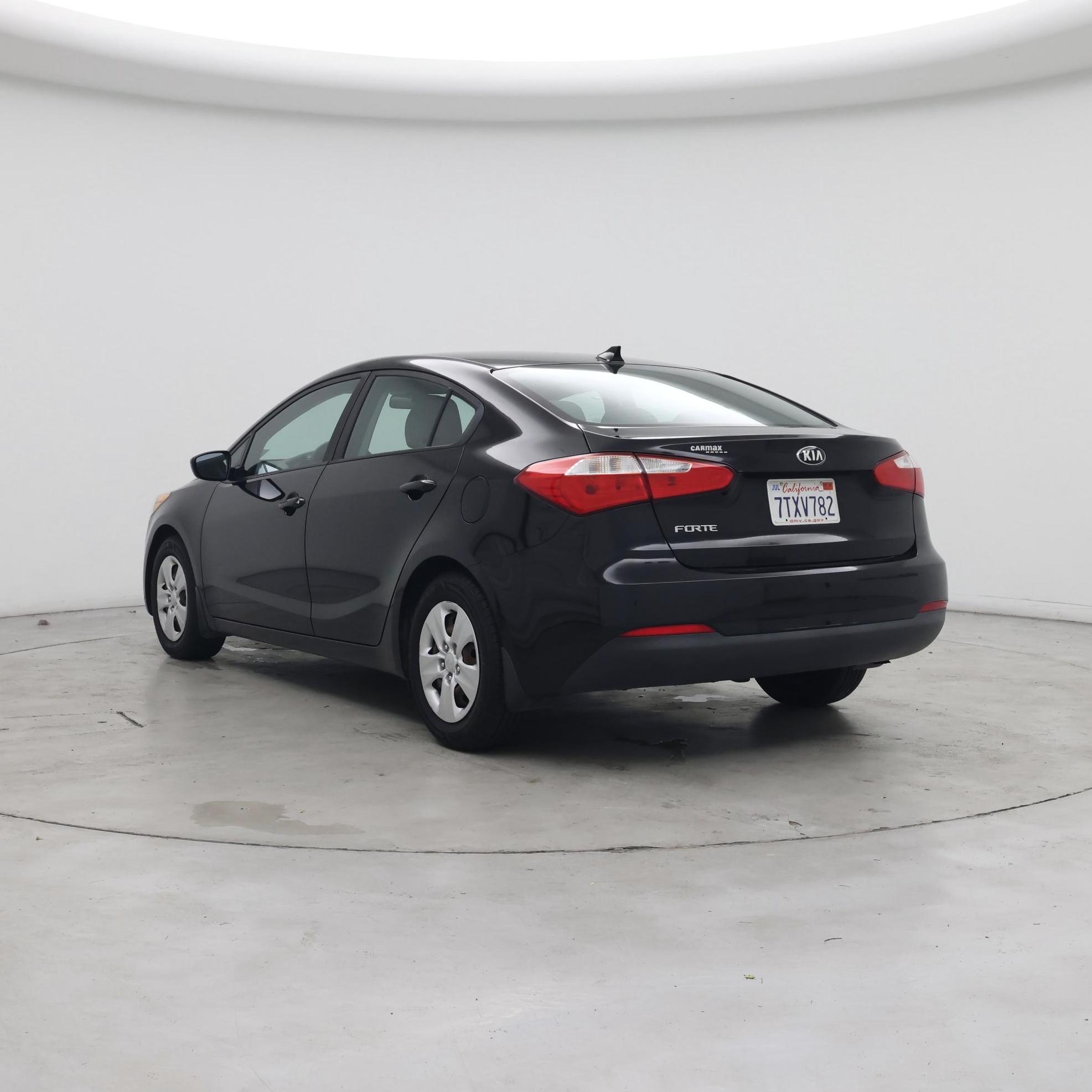 Thumbnail: 2016 Kia Forte - 2