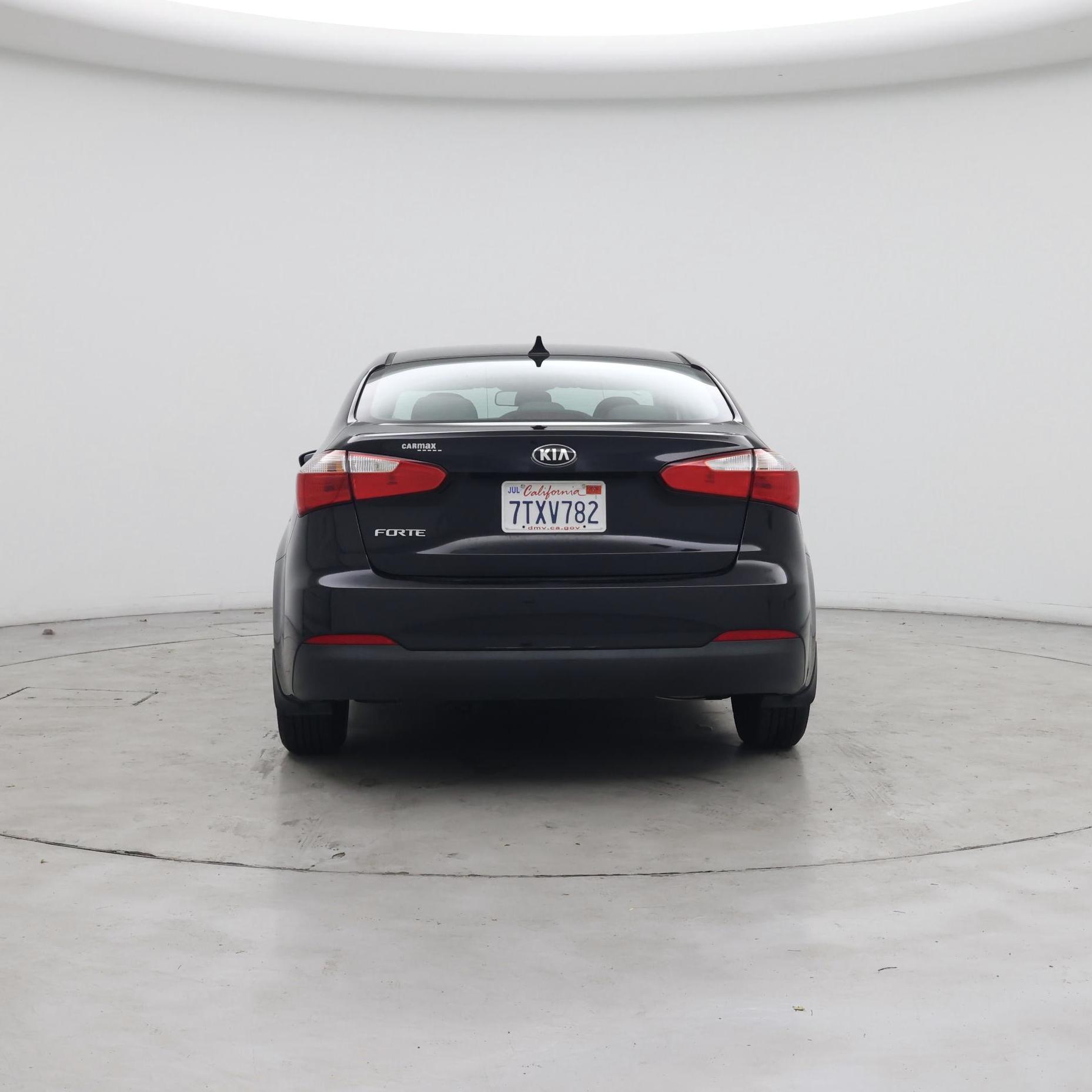 Thumbnail: 2016 Kia Forte - 6