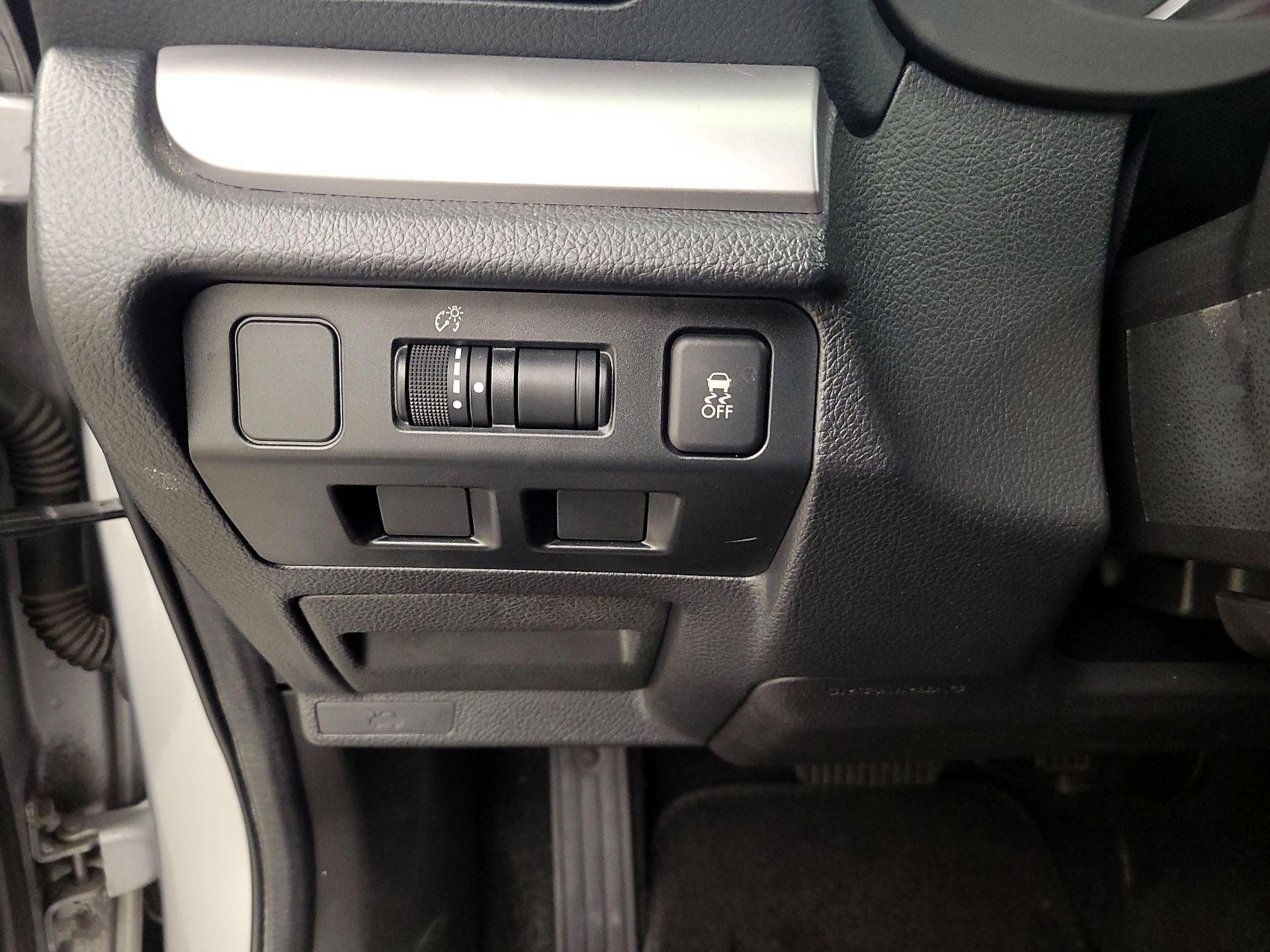 Thumbnail: 2017 Subaru Forester - 13