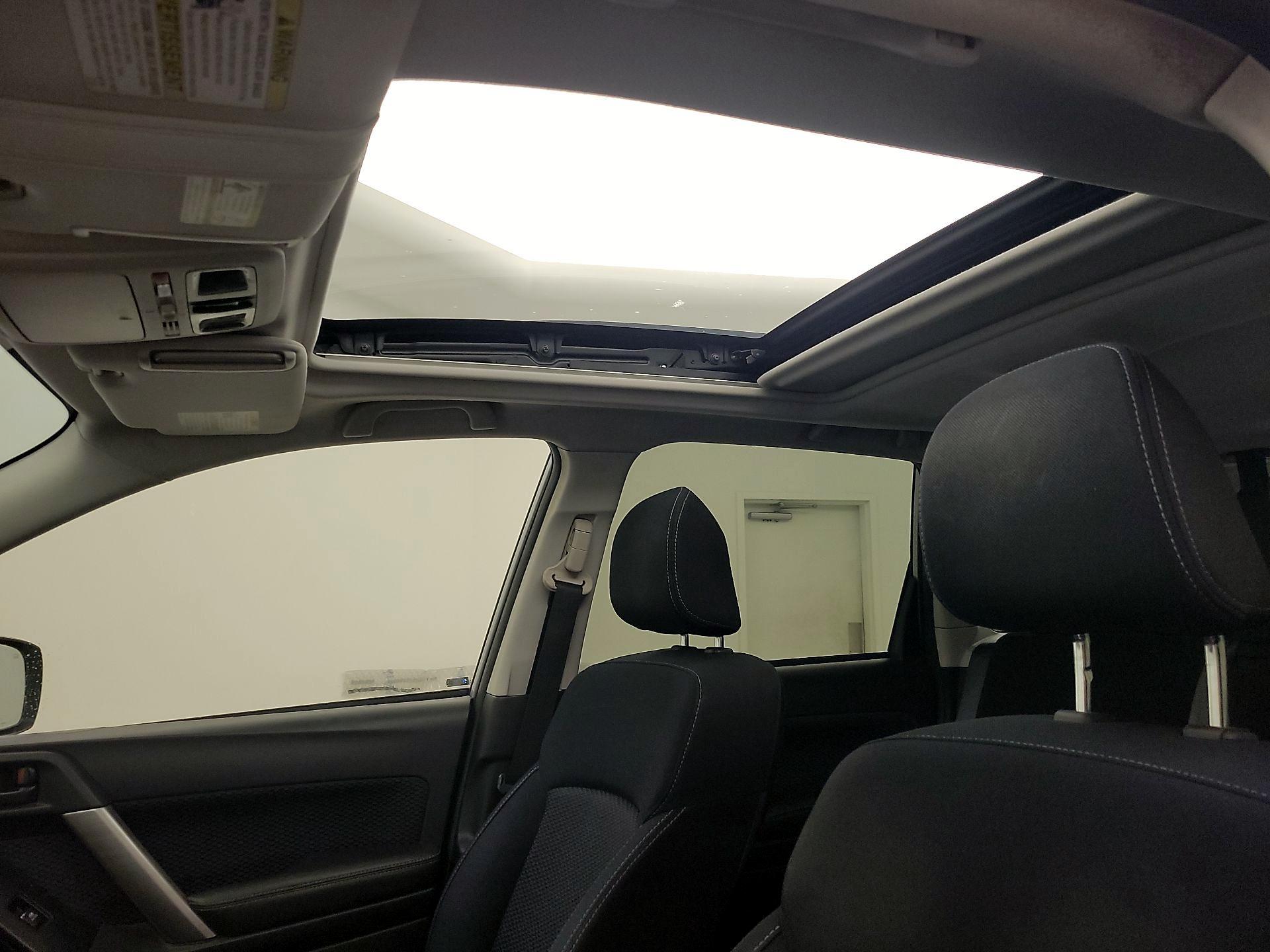 Thumbnail: 2017 Subaru Forester - 18