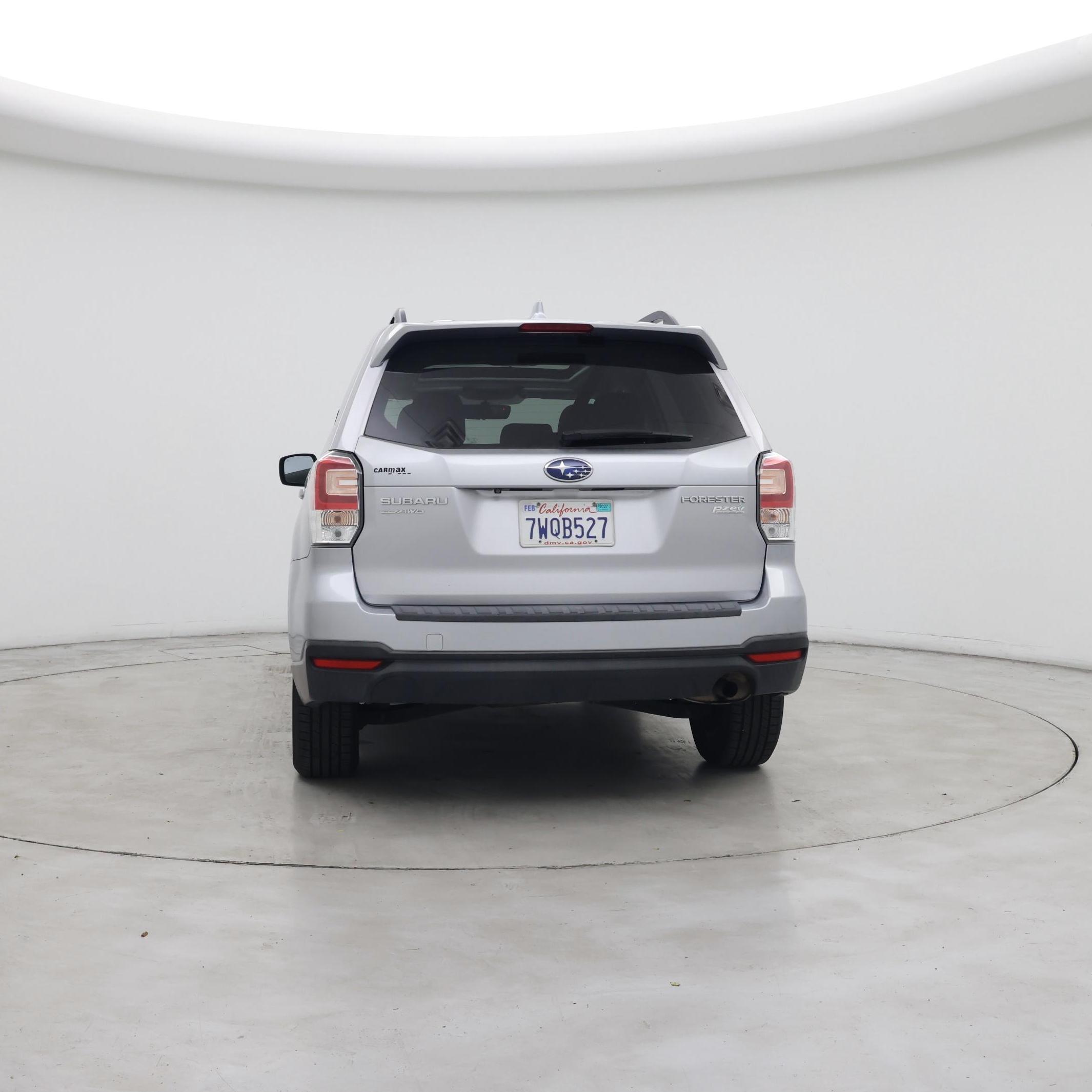 Thumbnail: 2017 Subaru Forester - 6