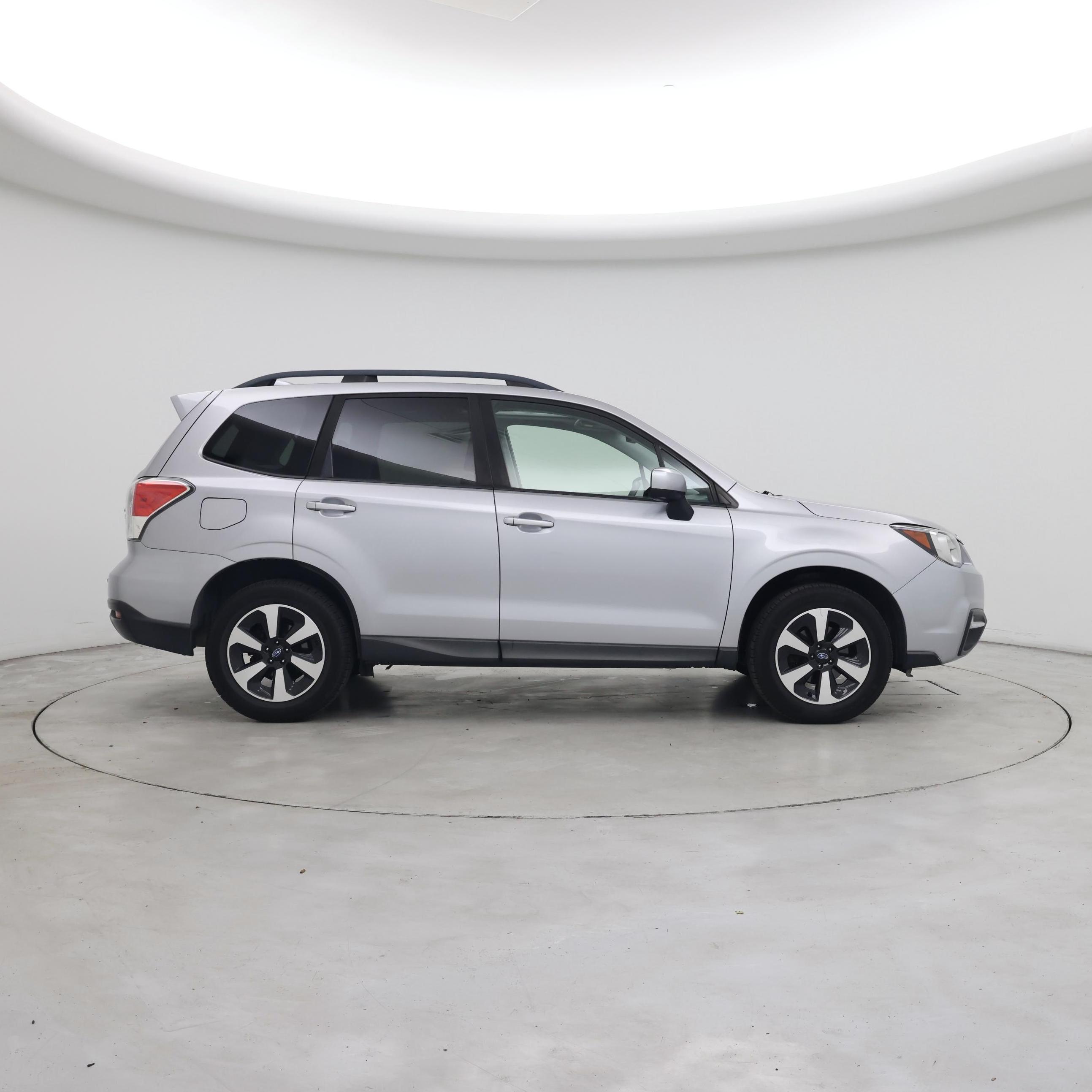 Thumbnail: 2017 Subaru Forester - 7