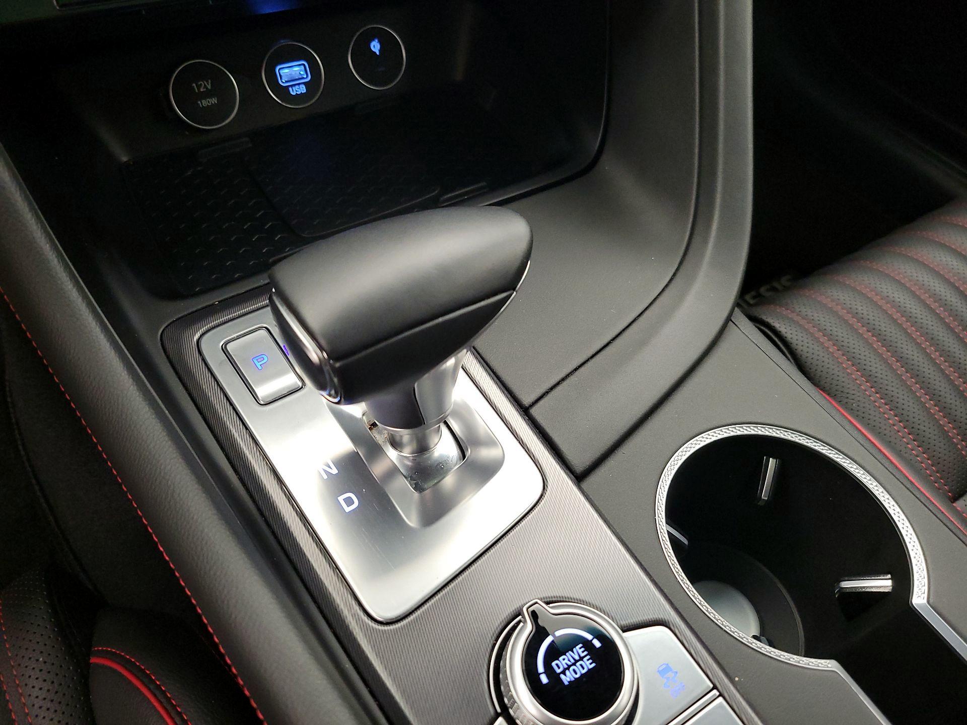 Thumbnail: 2025 Genesis G70 - 18