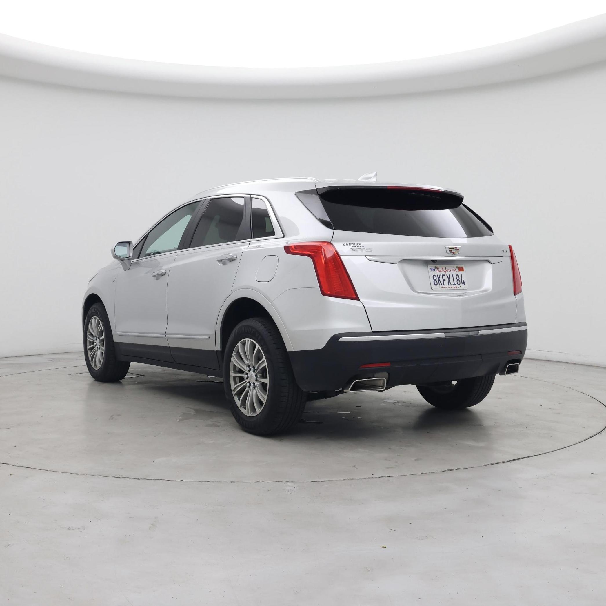 Thumbnail: 2018 Cadillac XT5 - 2