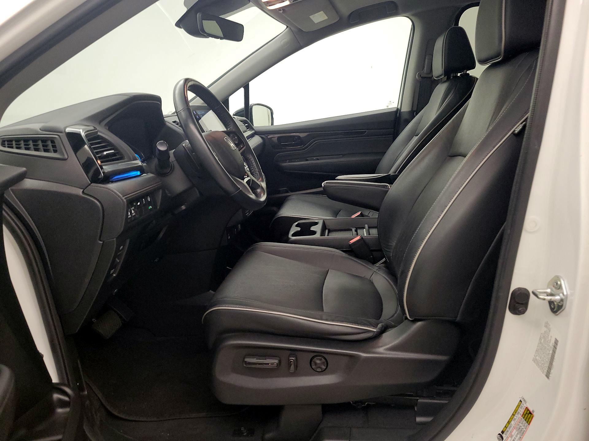 Thumbnail: 2022 Honda Odyssey - 11