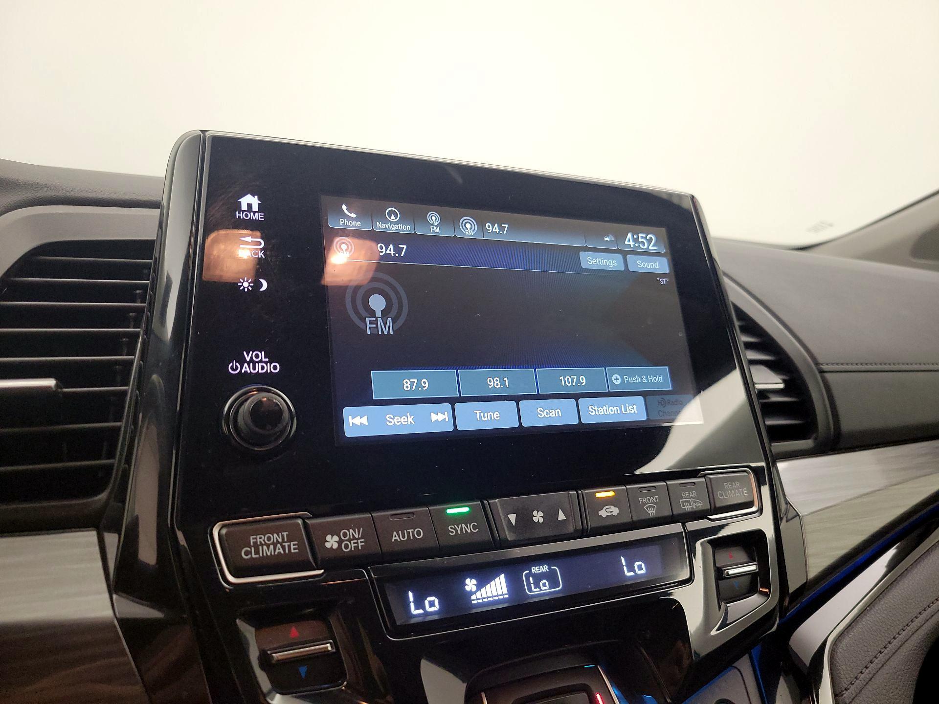 Thumbnail: 2022 Honda Odyssey - 15