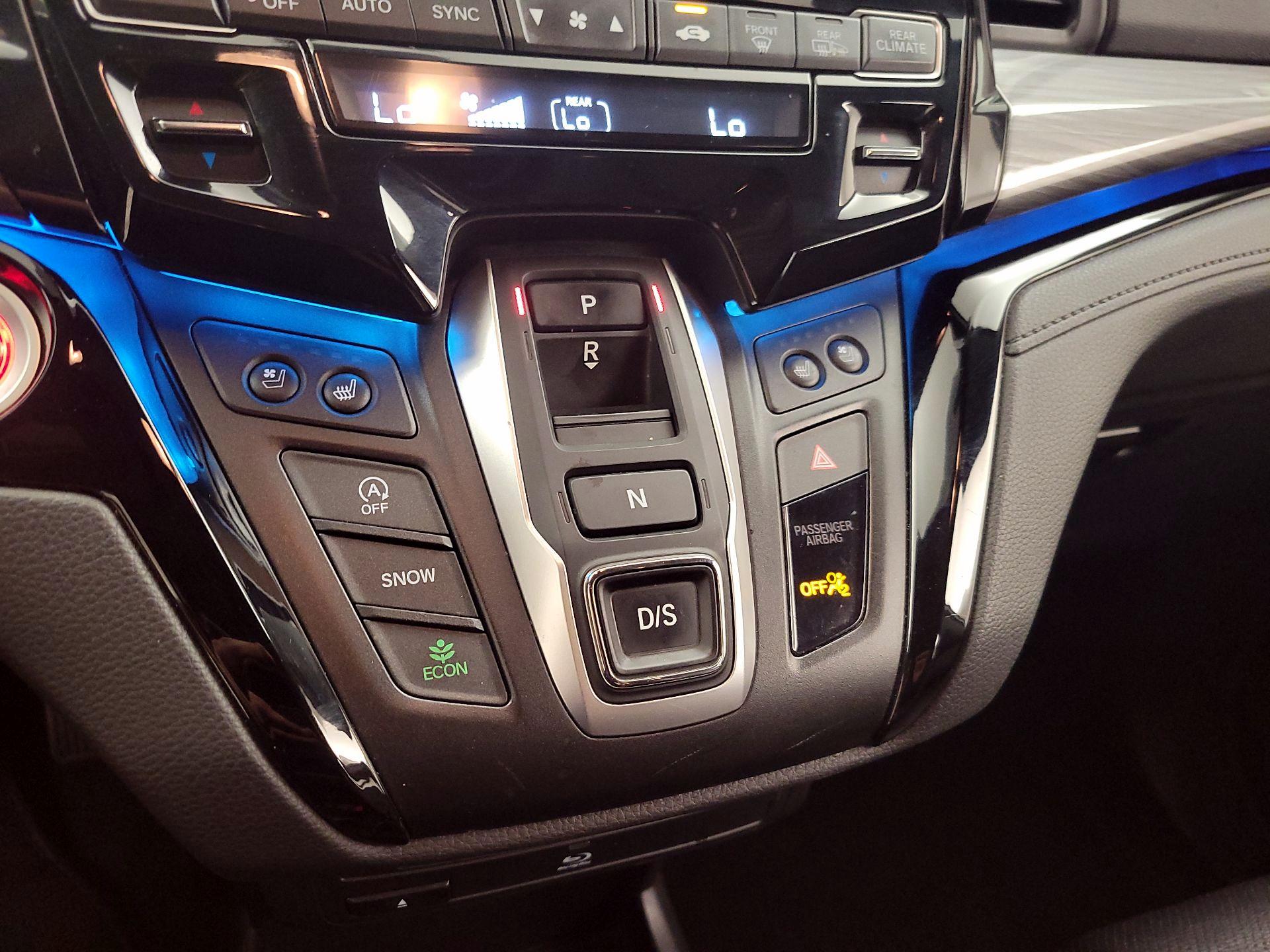 Thumbnail: 2022 Honda Odyssey - 17