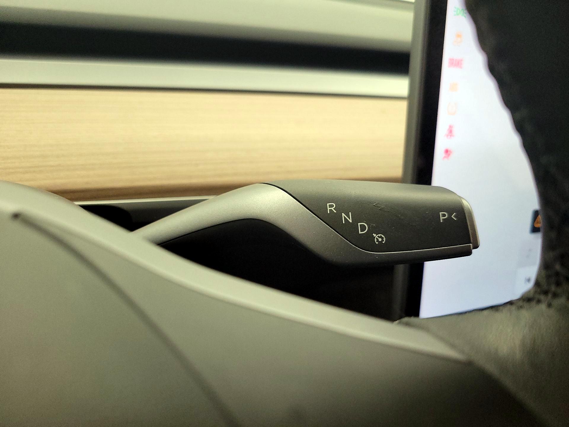 Thumbnail: 2025 Tesla Model Y - 17