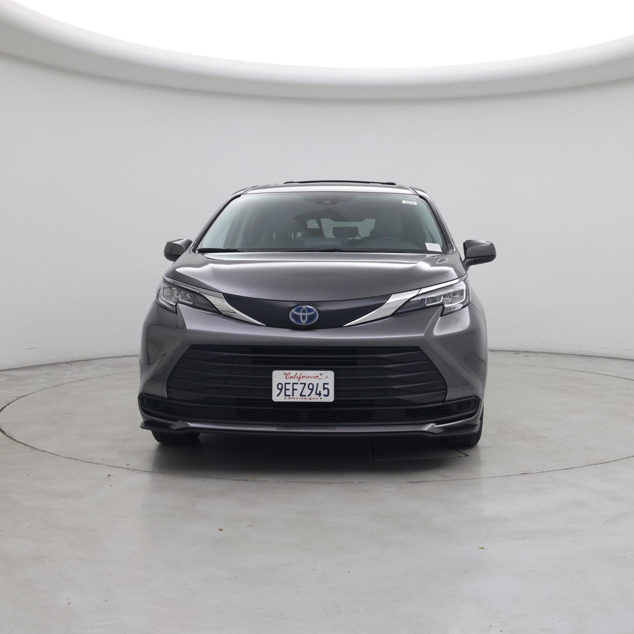 Thumbnail: 2023 Toyota Sienna - 5