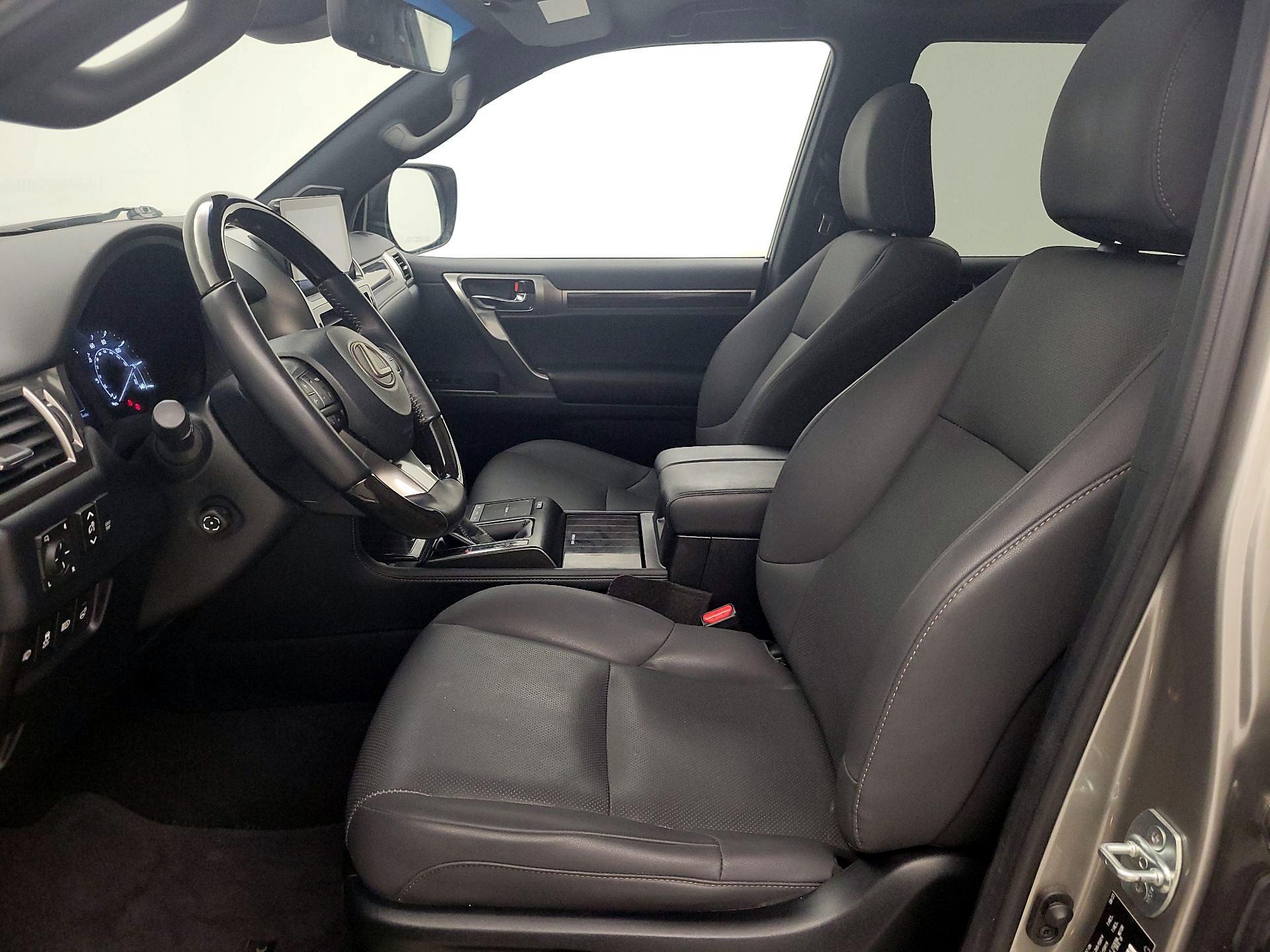 Thumbnail: 2023 Lexus GX - 11