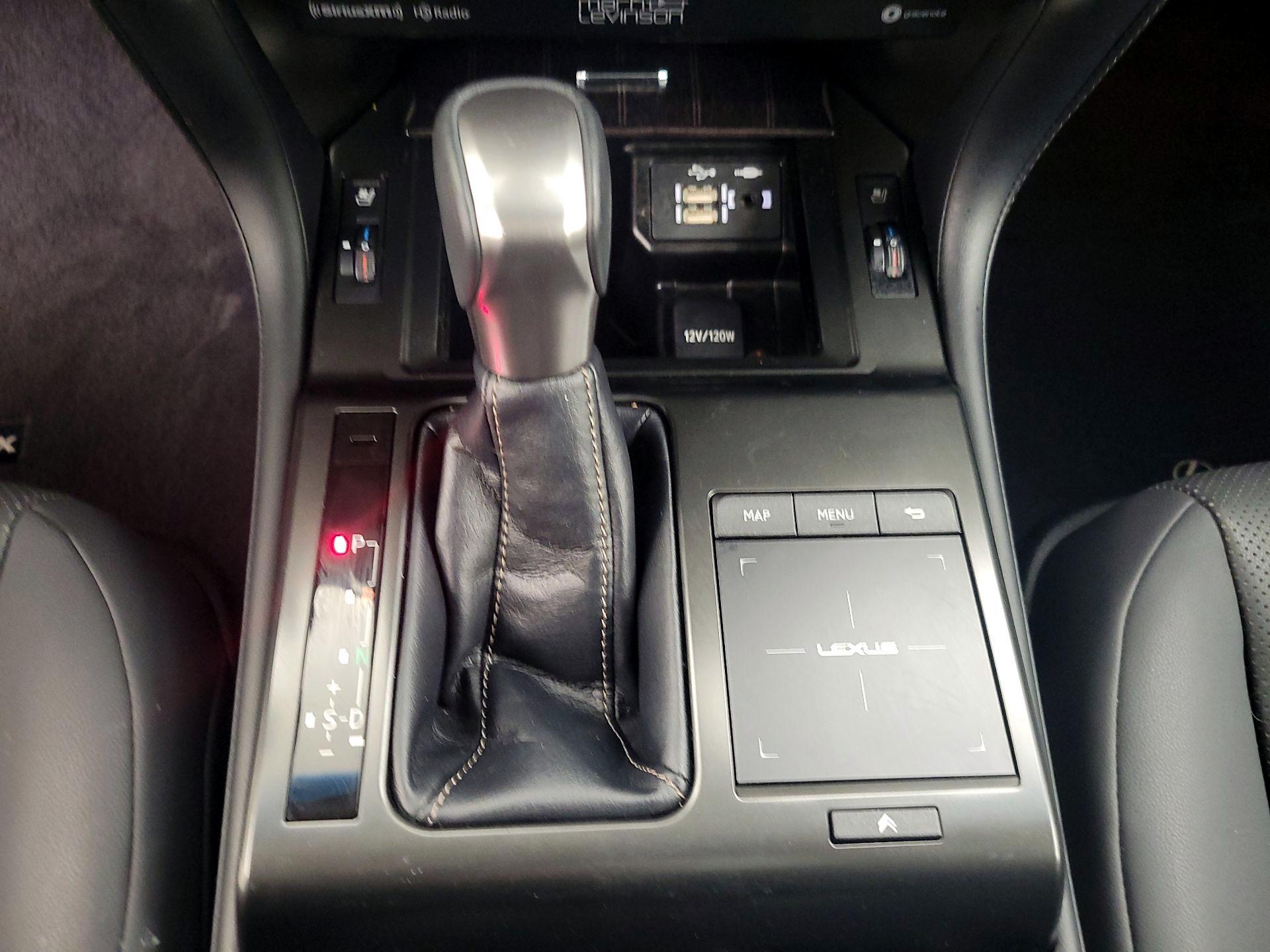 Thumbnail: 2023 Lexus GX - 17