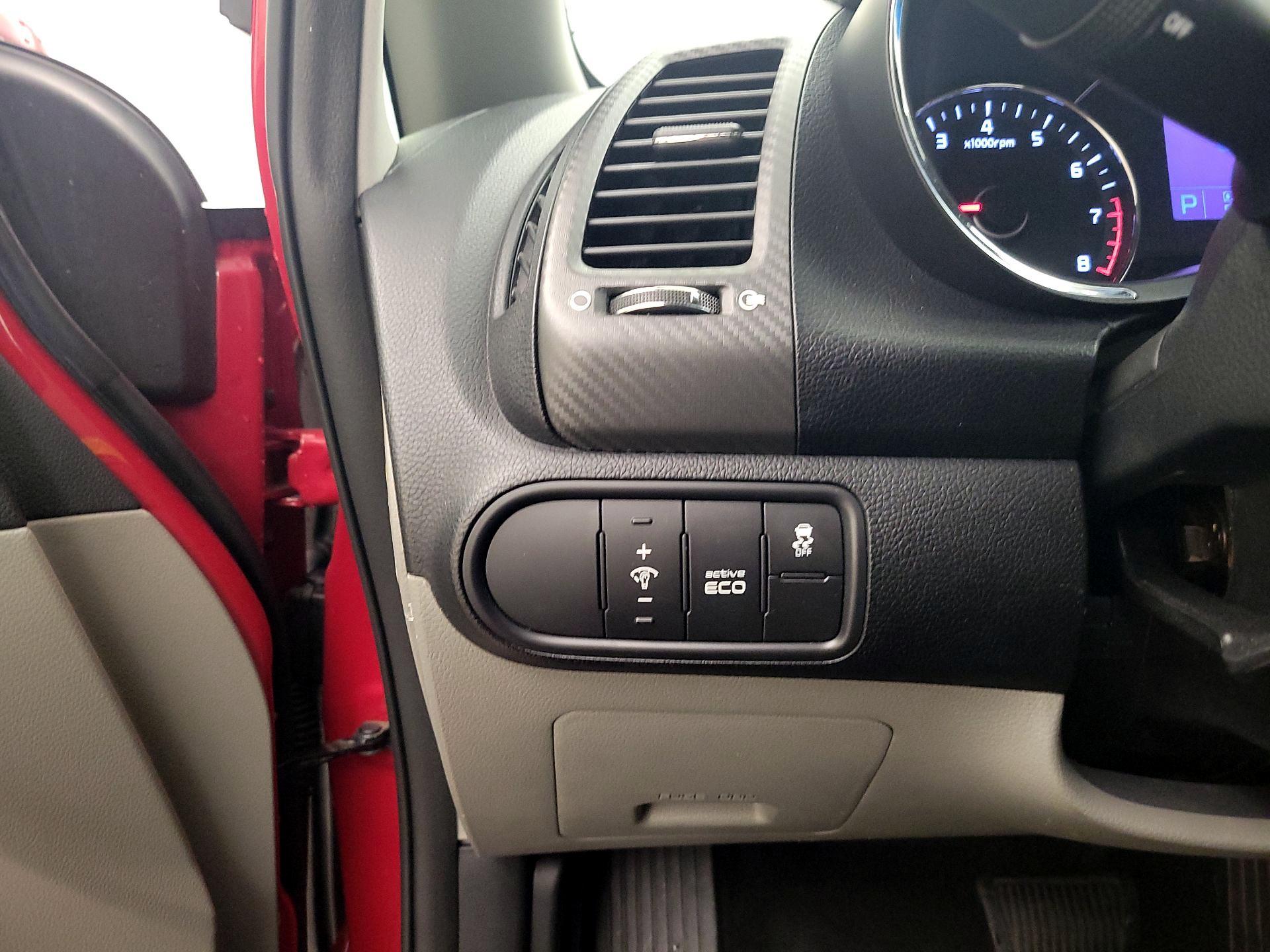 Thumbnail: 2014 Kia Forte - 13