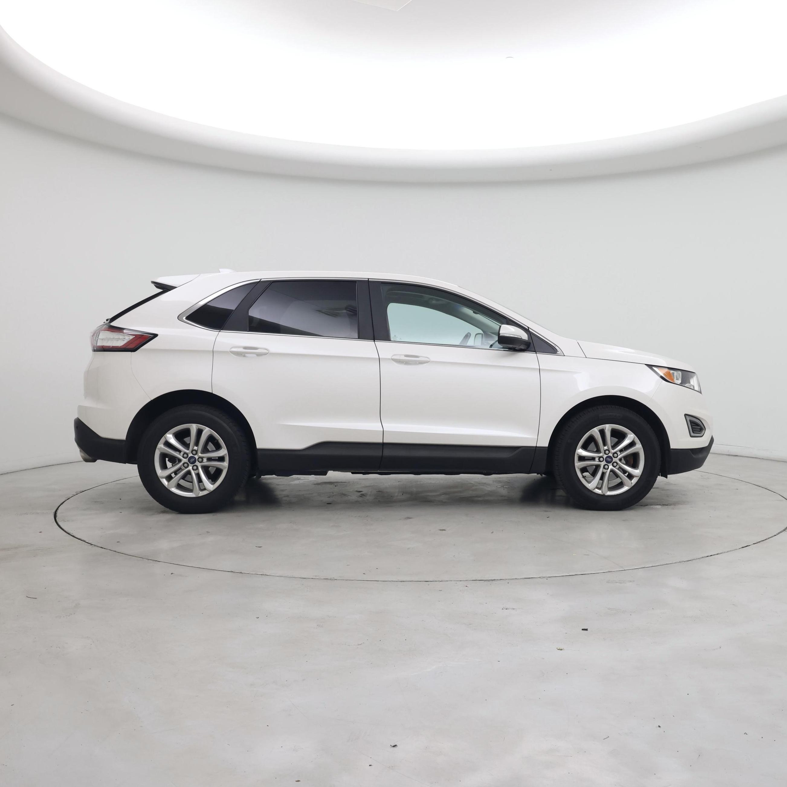 Thumbnail: 2016 Ford Edge - 7