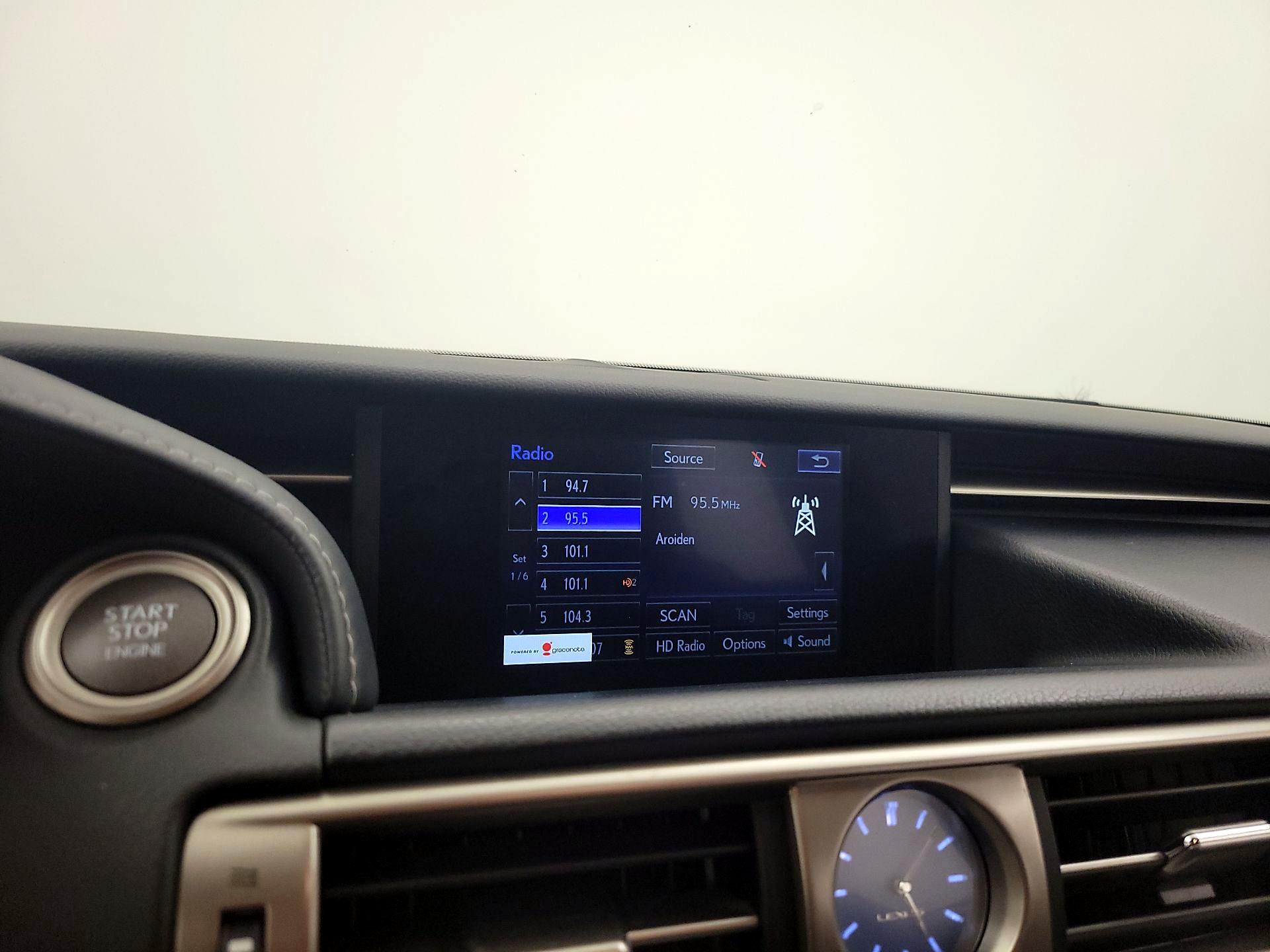 Thumbnail: 2015 Lexus IS - 15