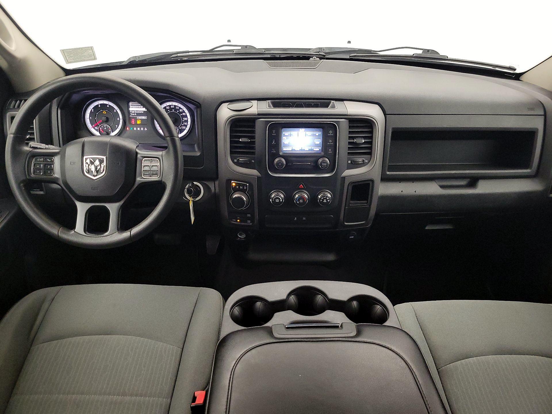 Thumbnail: 2022 RAM 1500 Classic - 9