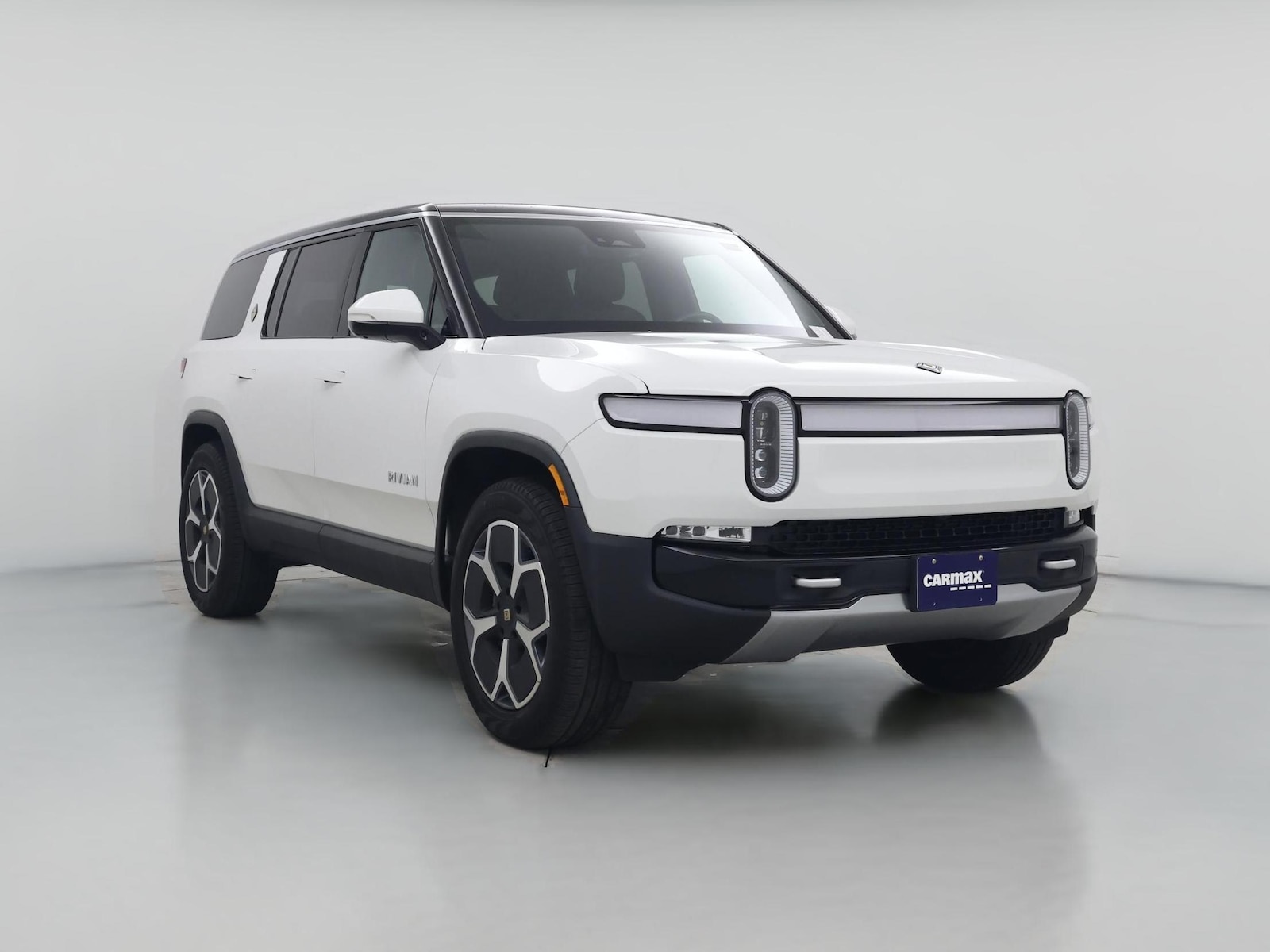 2024 Rivian R1S Adventure