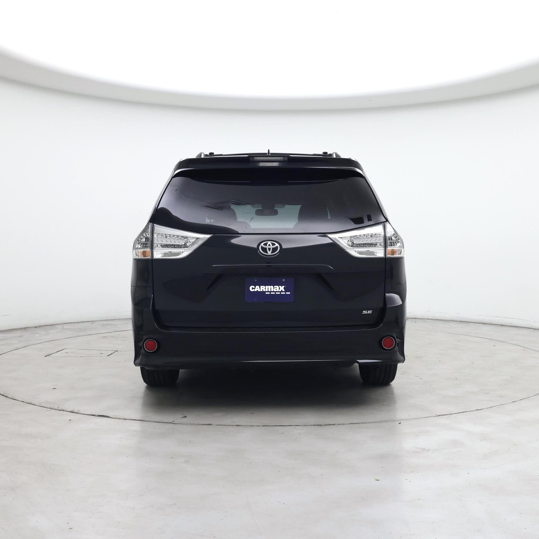 Thumbnail: 2018 Toyota Sienna - 6