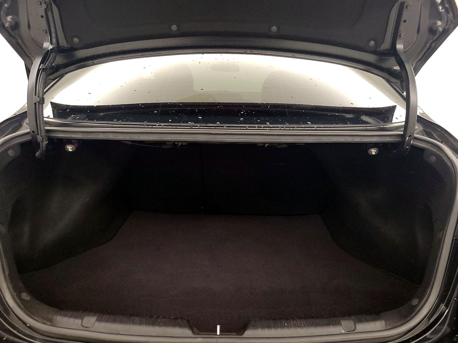 Thumbnail: 2017 Kia Forte - 19