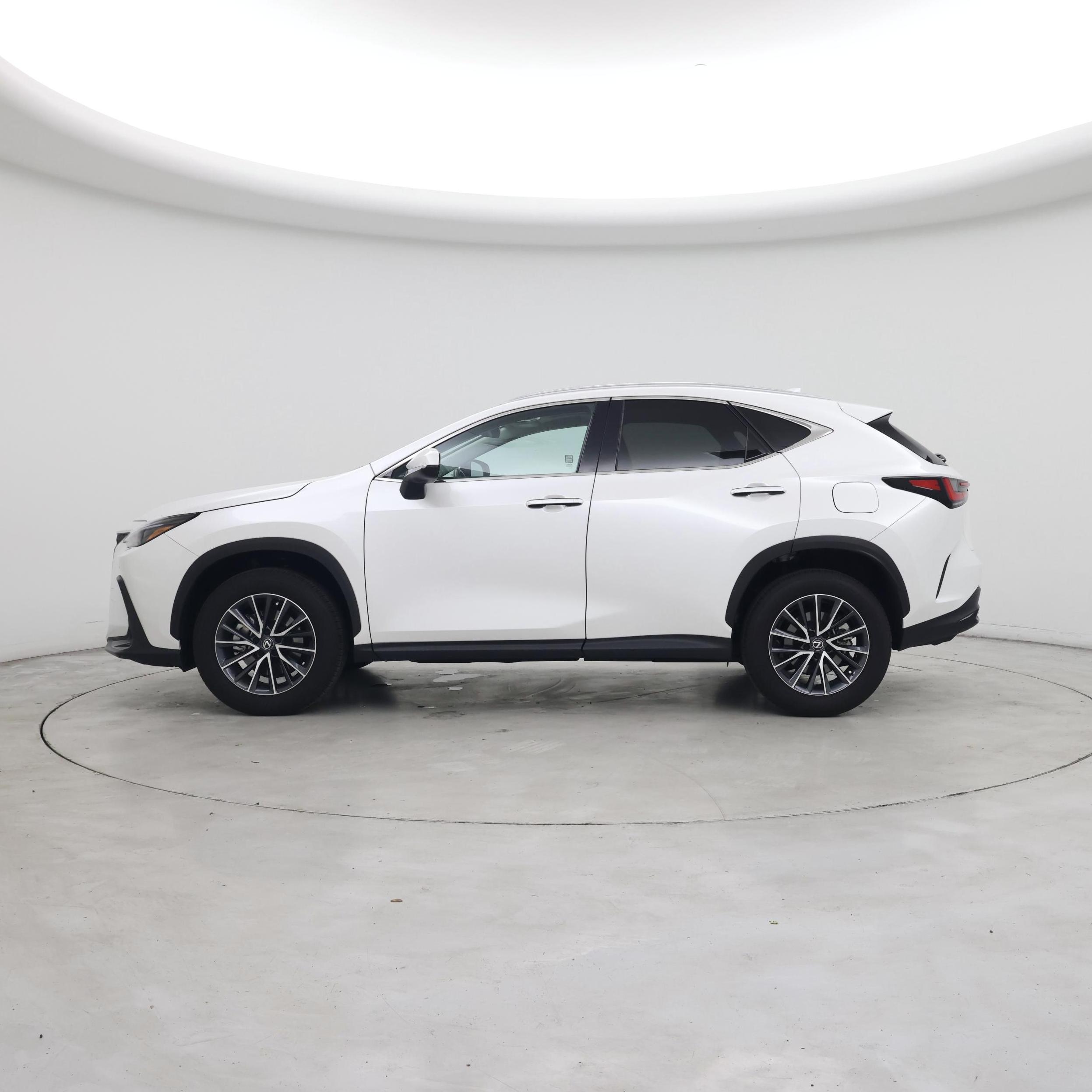 Thumbnail: 2025 Lexus NX - 3