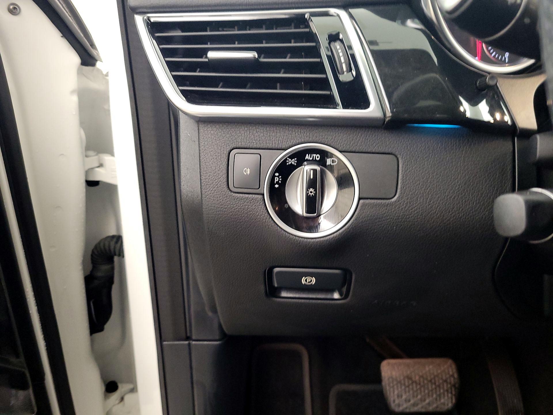 Thumbnail: 2019 Mercedes-Benz GLS - 13