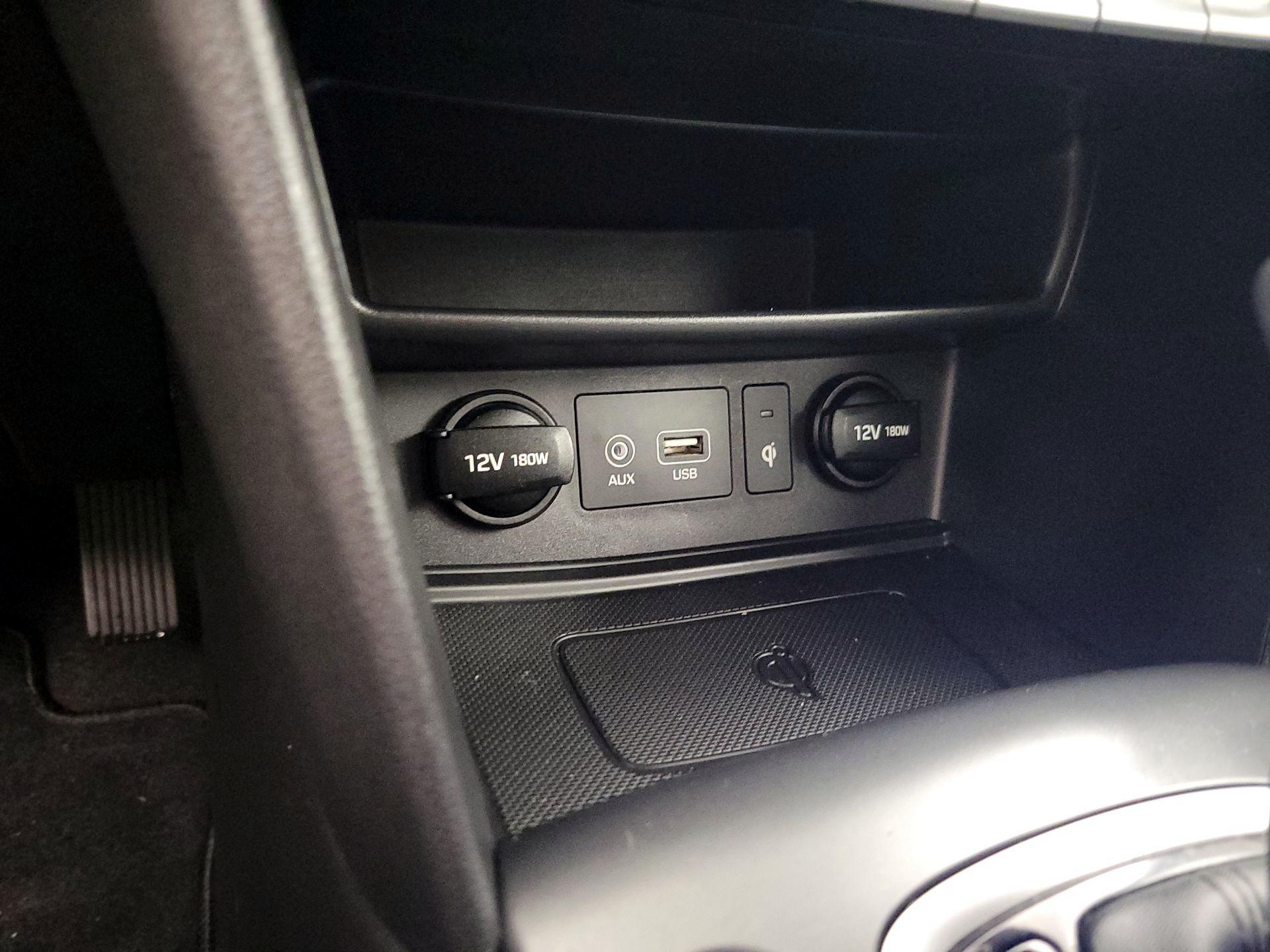 Thumbnail: 2018 Hyundai Kona - 18