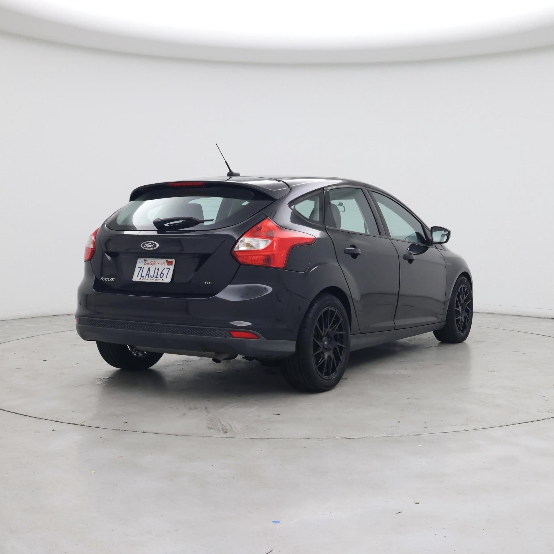Thumbnail: 2014 Ford Focus - 8