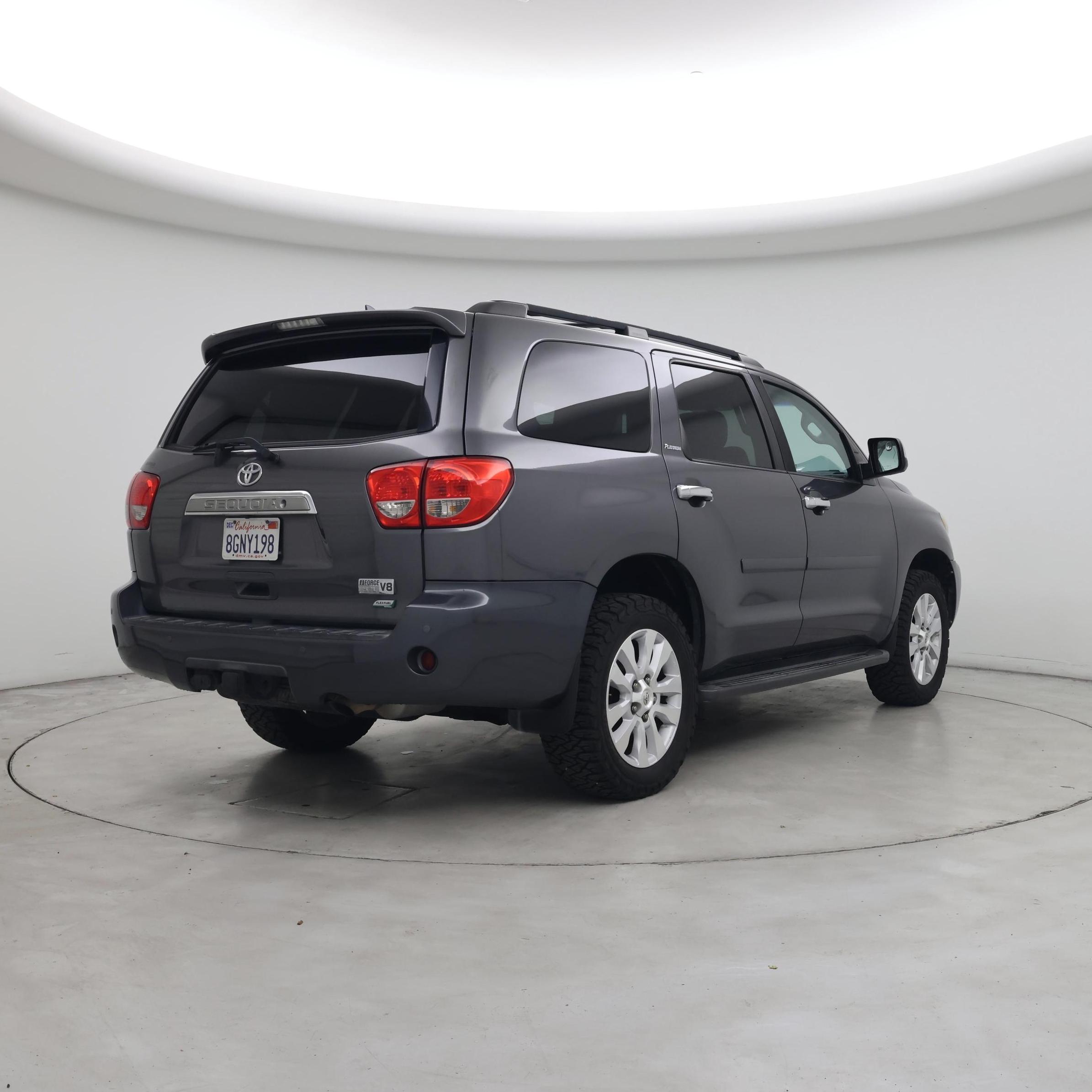 Thumbnail: 2016 Toyota Sequoia - 8