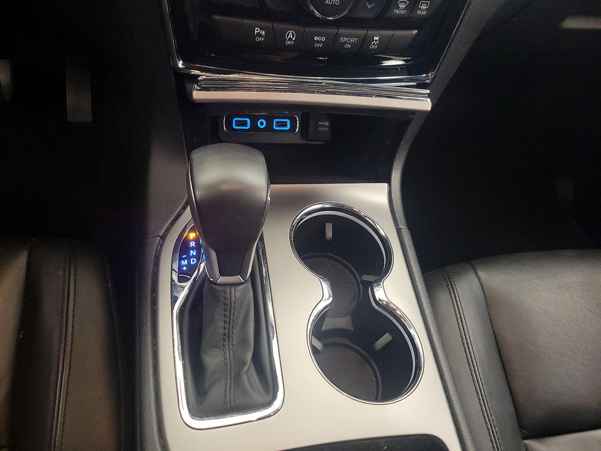 Thumbnail: 2019 Jeep Grand Cherokee - 17