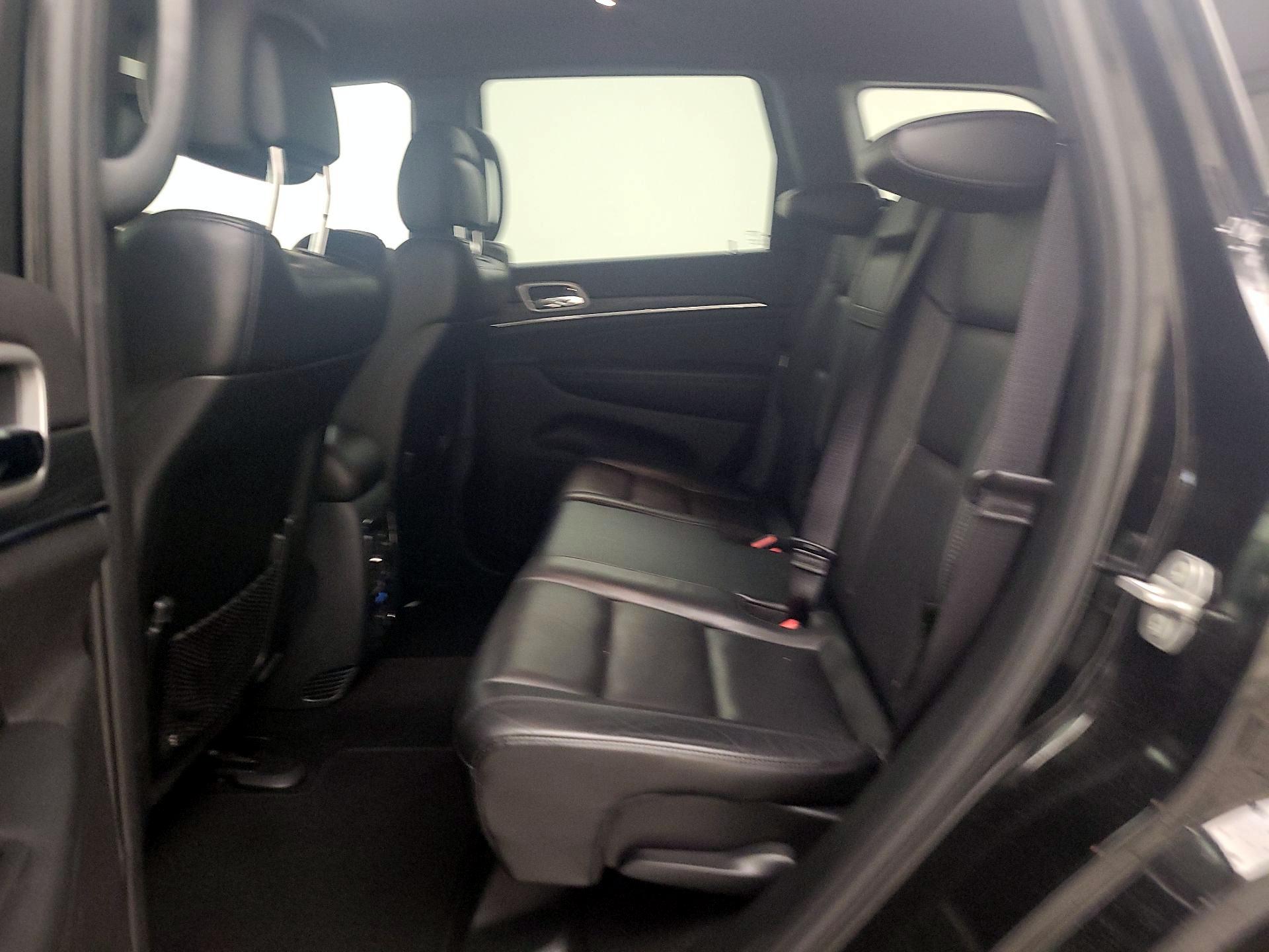 Thumbnail: 2019 Jeep Grand Cherokee - 19