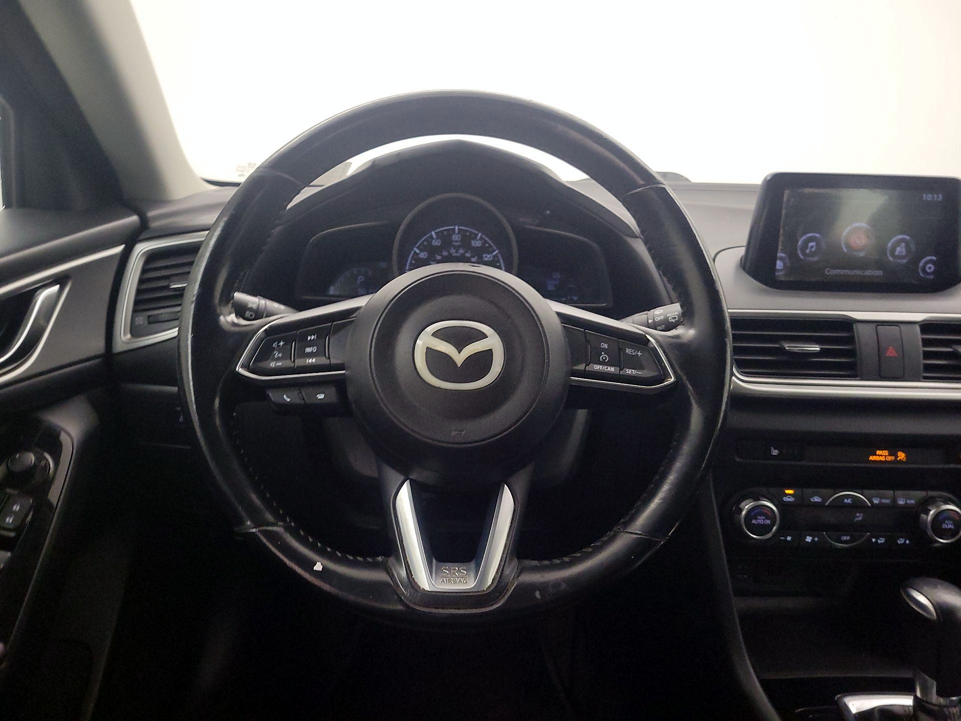 Thumbnail: 2018 Mazda Mazda3 - 10