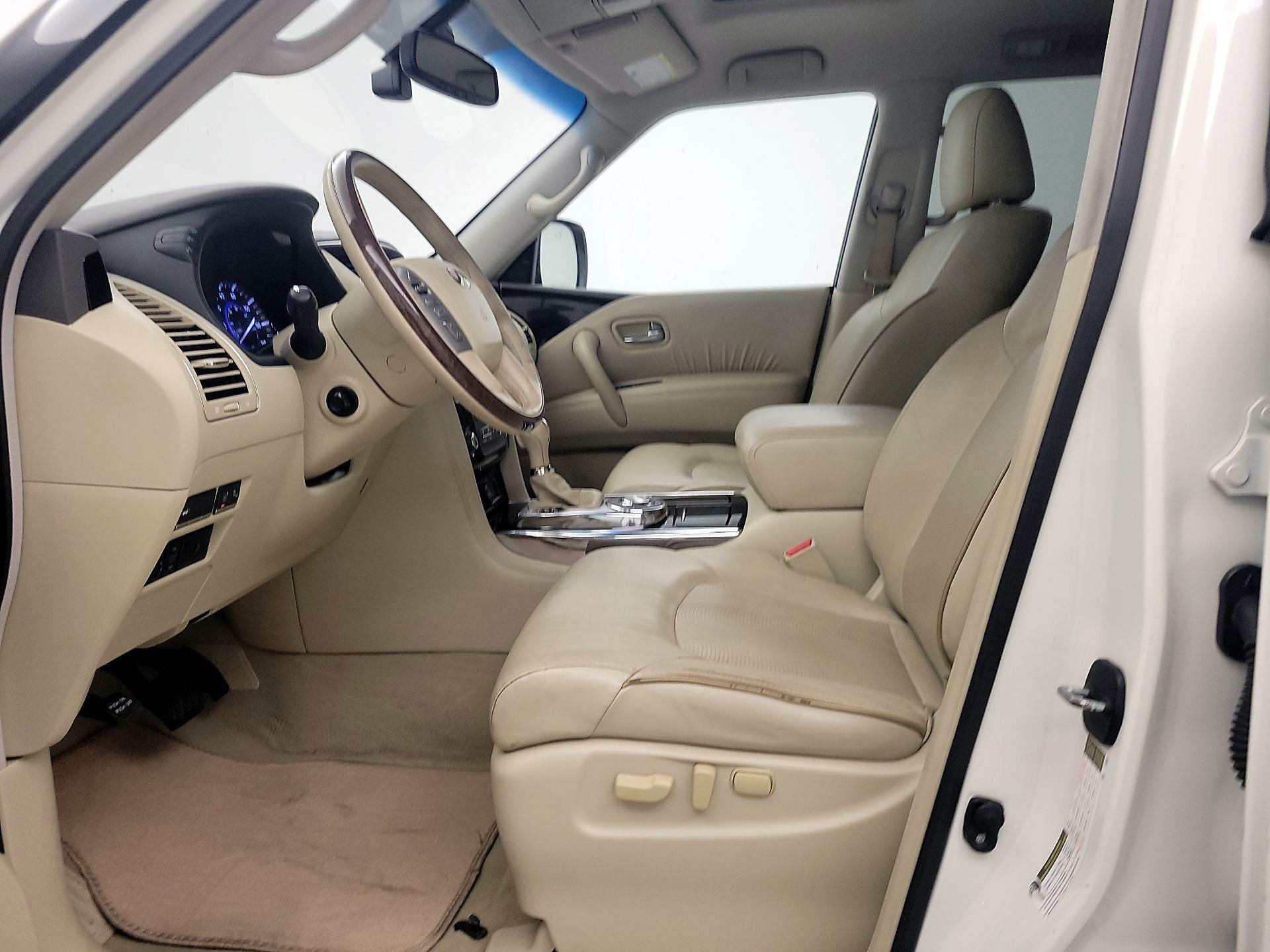 Thumbnail: 2016 INFINITI QX80 - 11