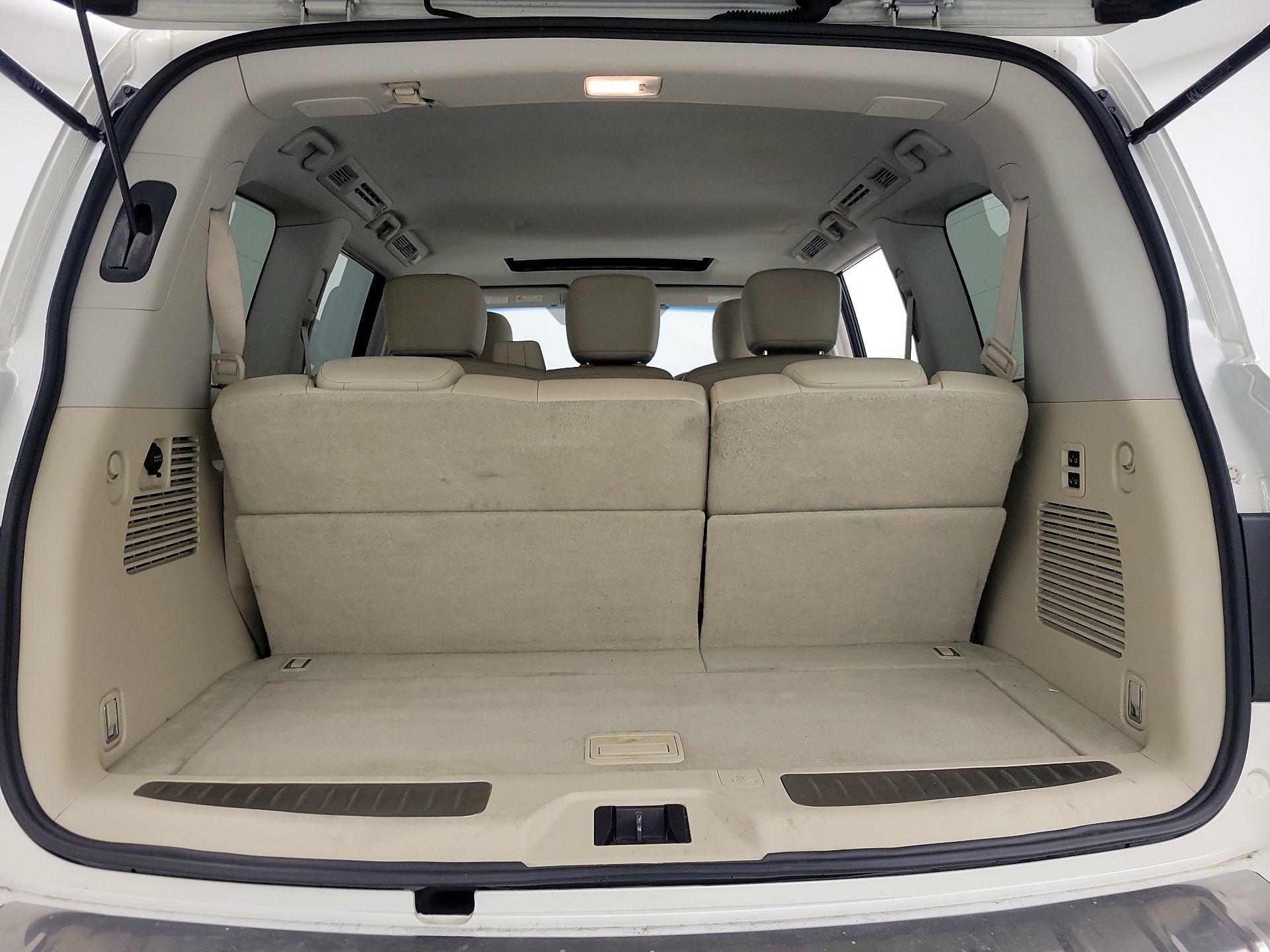Thumbnail: 2016 INFINITI QX80 - 20