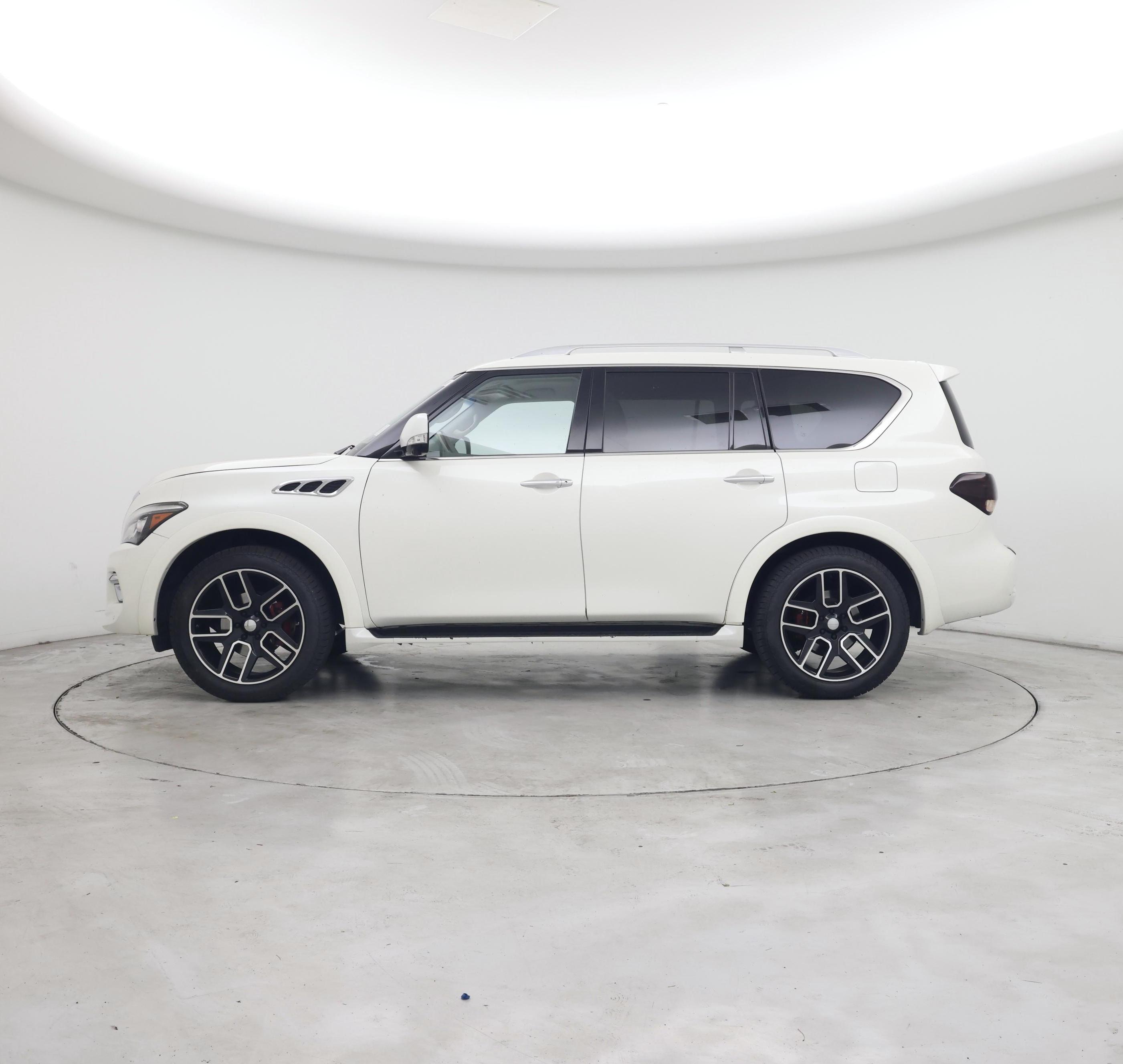 Thumbnail: 2016 INFINITI QX80 - 3